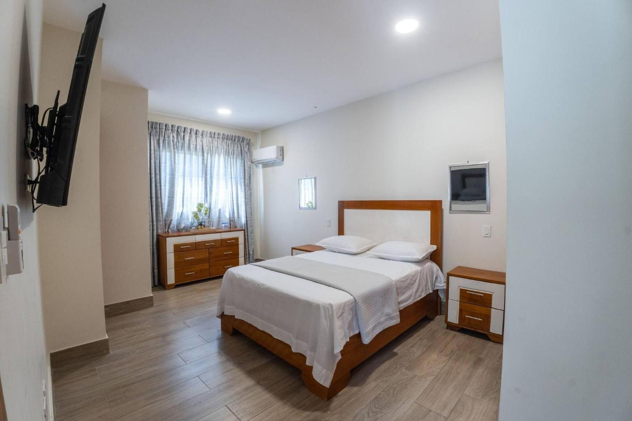 La Vega Villa with Private Pool and BBQ