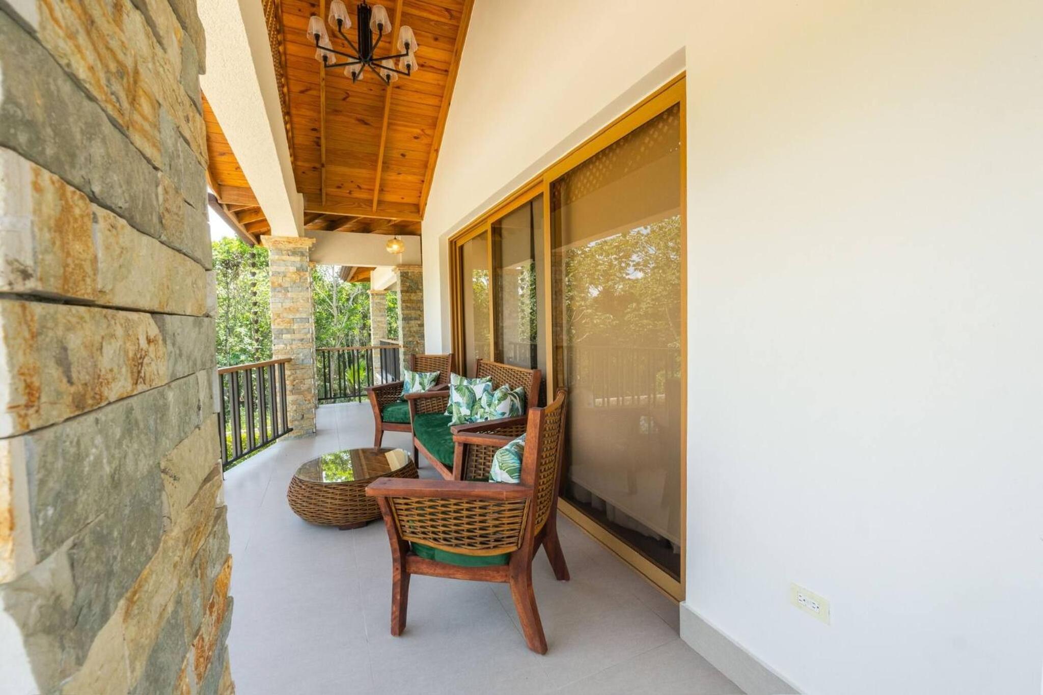 La Vega Villa with Private Pool and BBQ