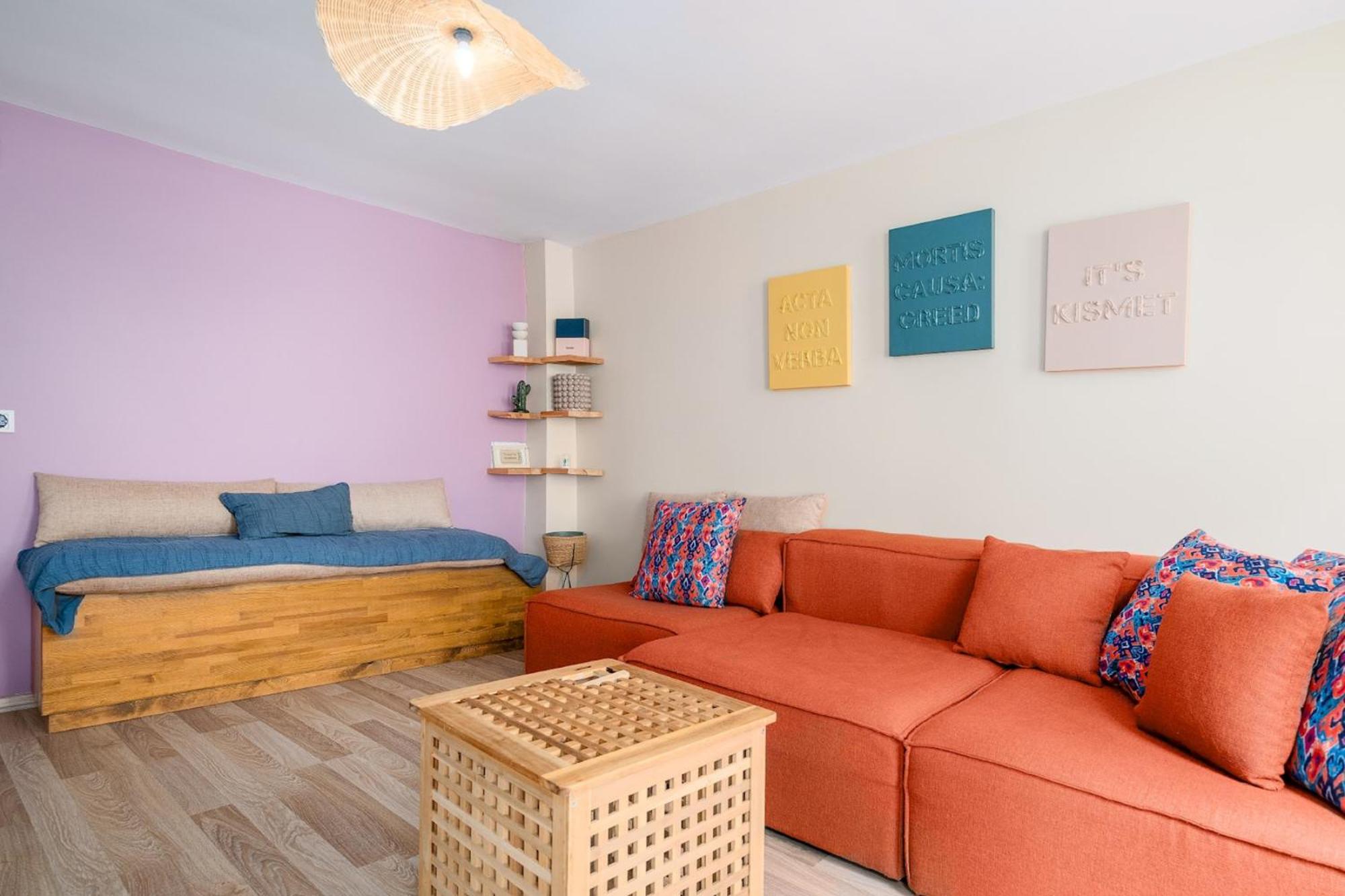 Cozy Home with Cozy Garden in Ortakoy