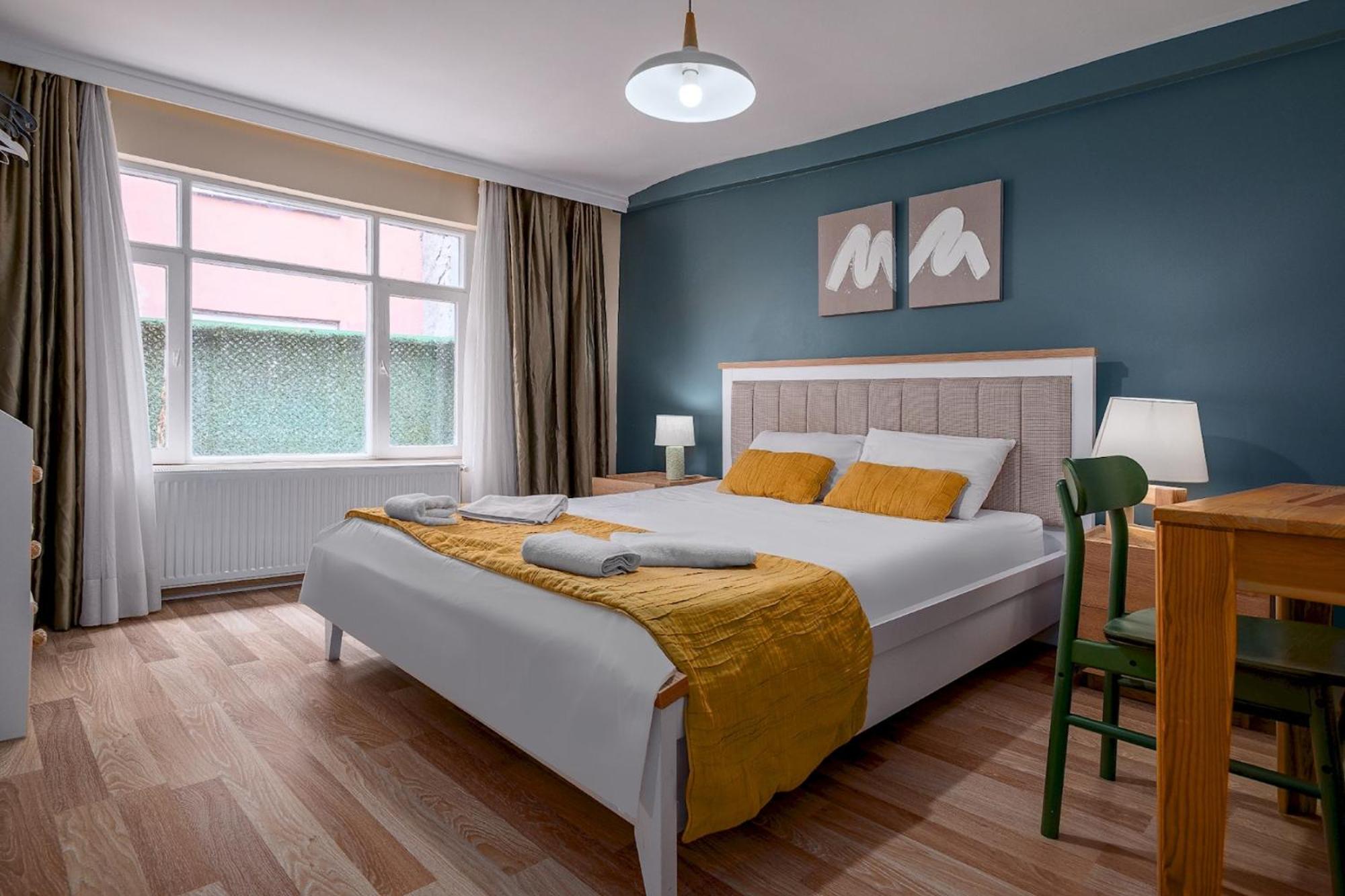 Cozy Home with Cozy Garden in Ortakoy