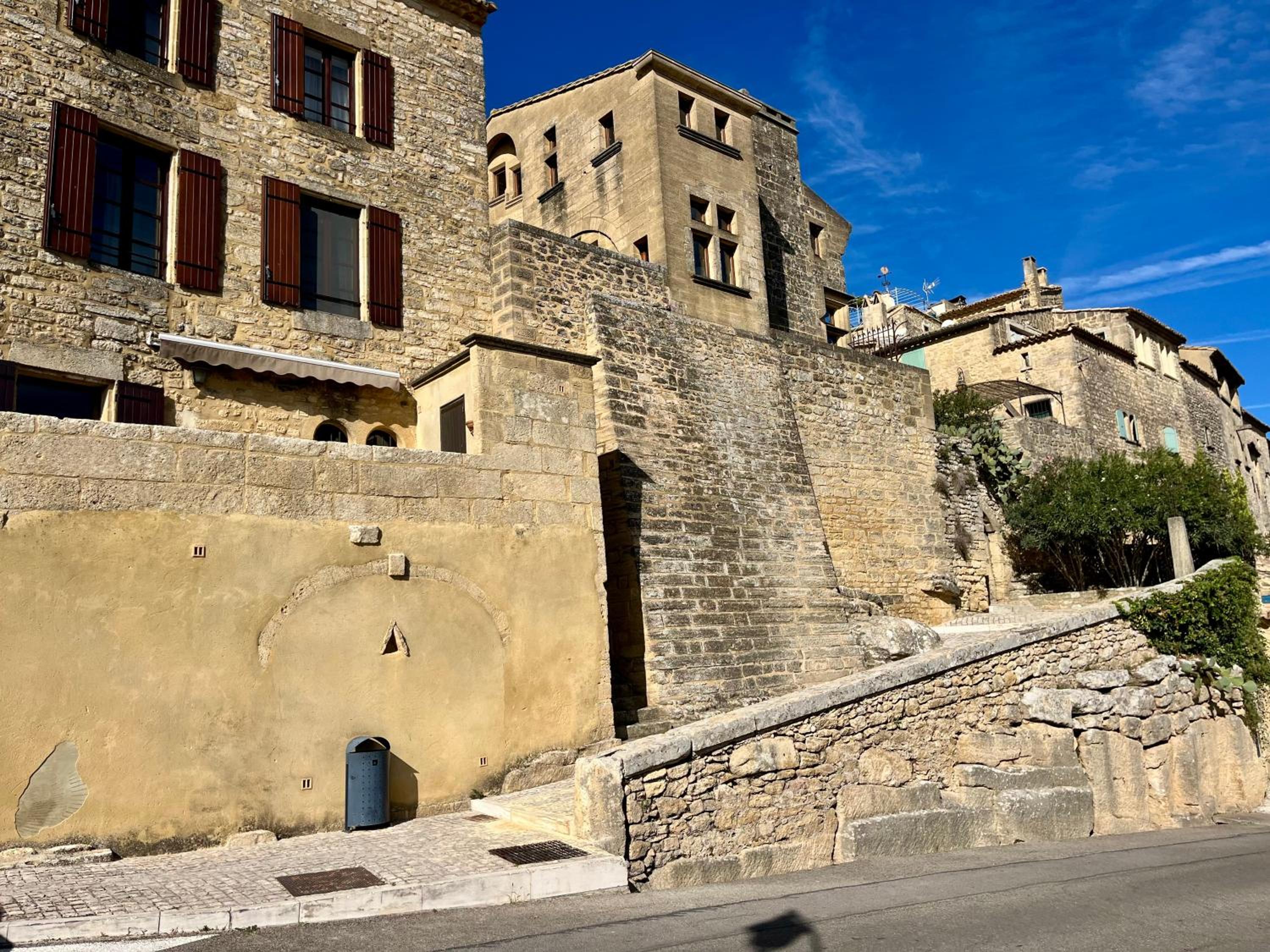 Photo 16
