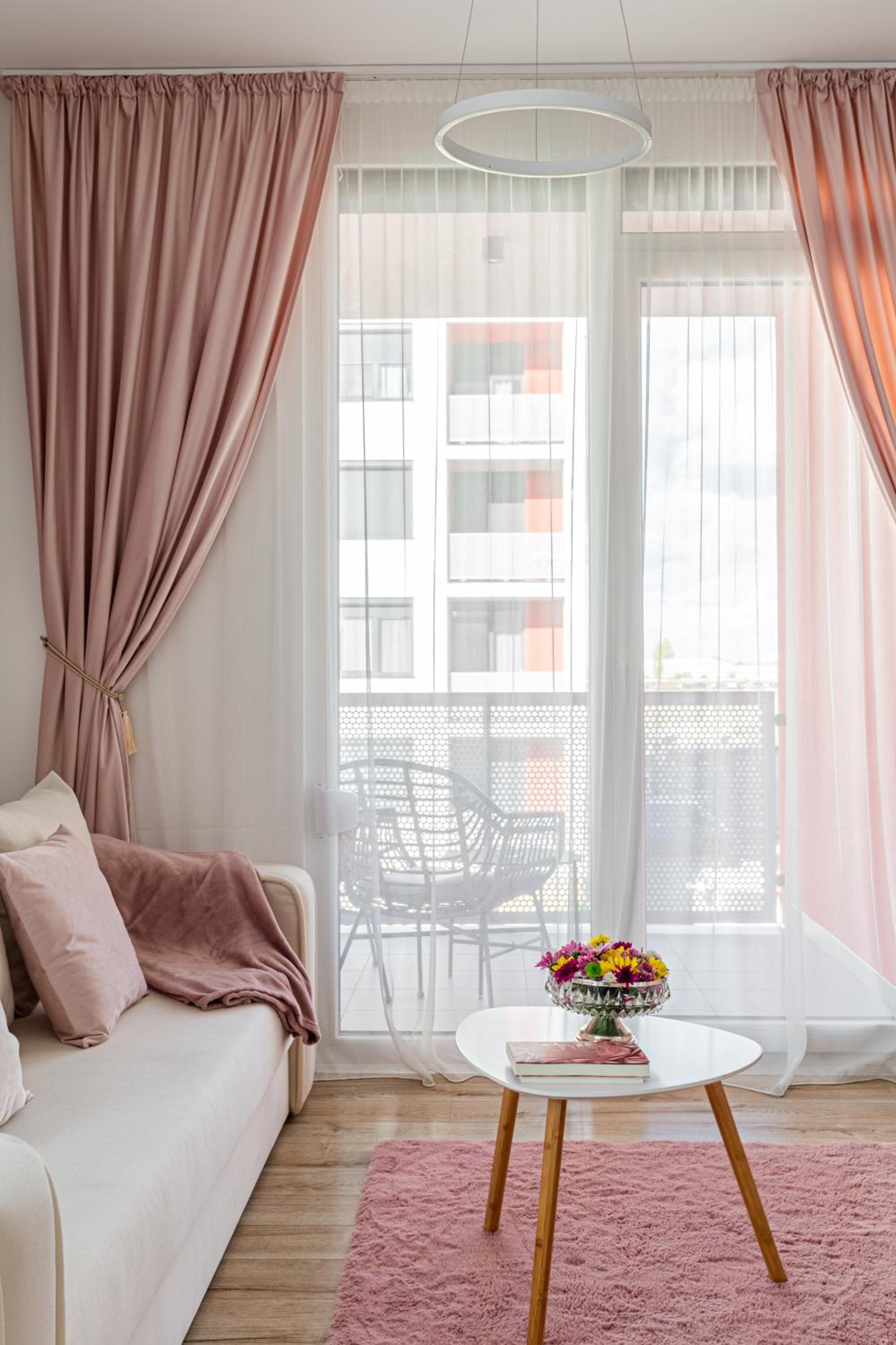 ARI Pastel Apartment - Elegant & Charming Retreat
