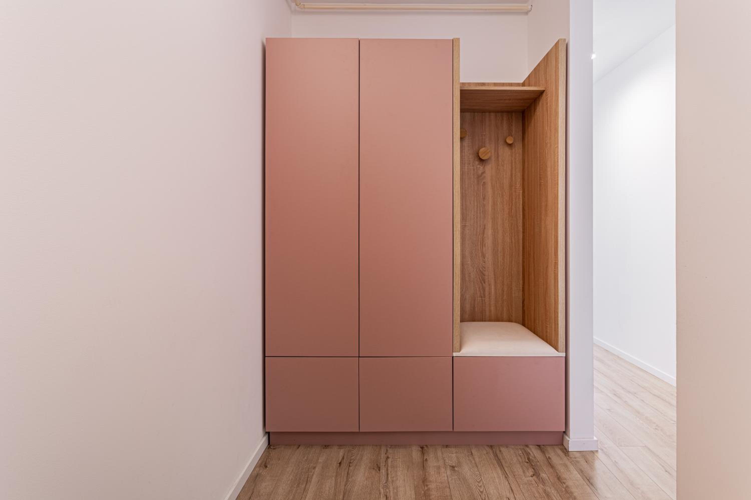 ARI Pastel Apartment - Elegant & Charming Retreat