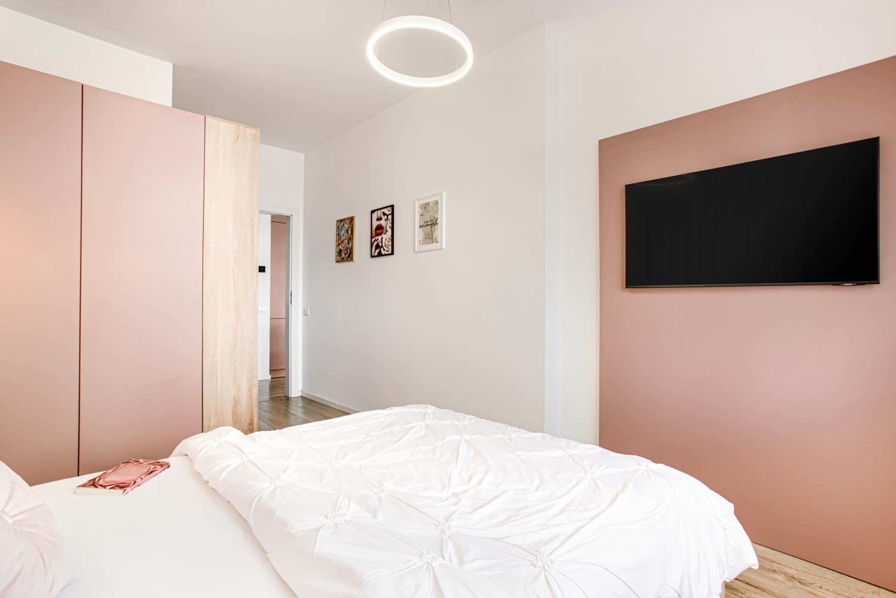 ARI Pastel Apartment - Elegant & Charming Retreat