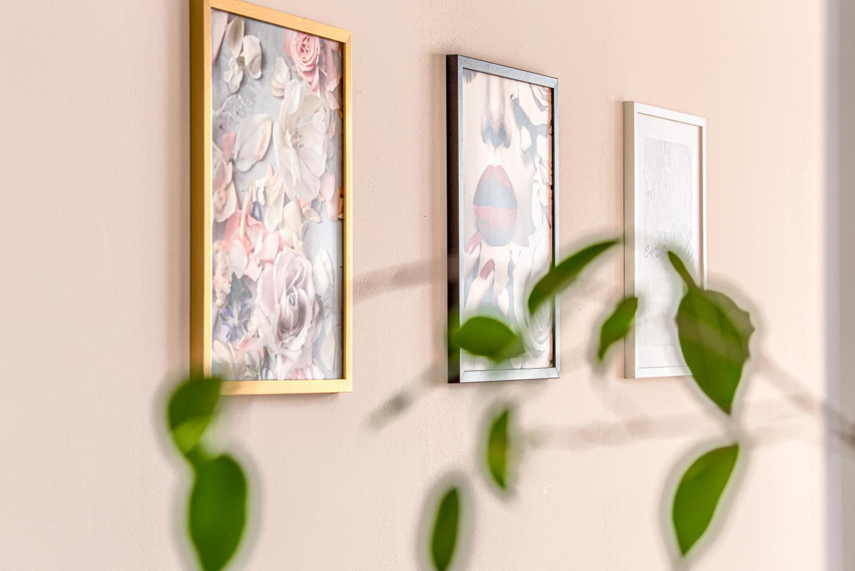 ARI Pastel Apartment - Elegant & Charming Retreat
