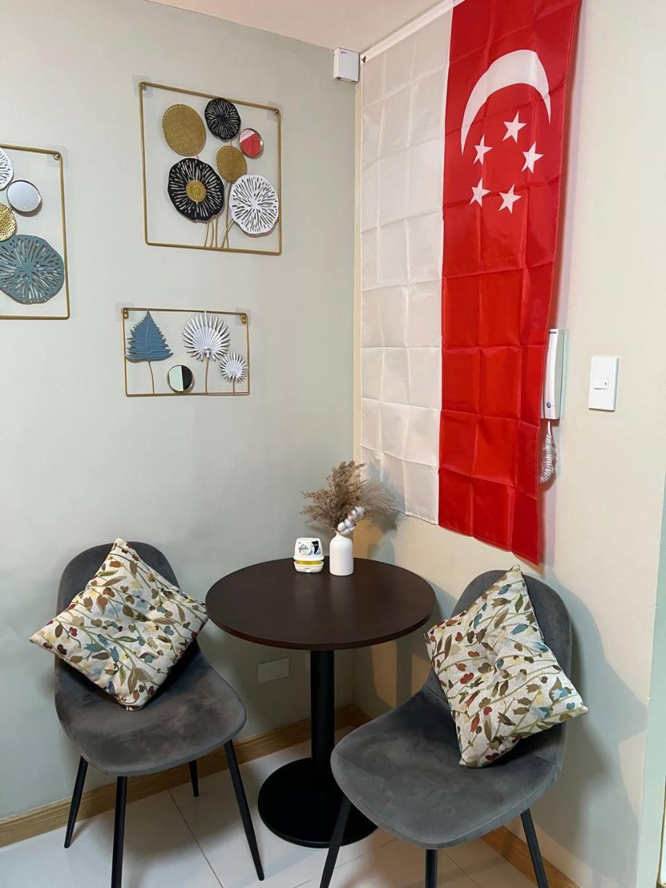 Singapore Theme Sunshine 100 Tower 3 Pioneer Free Pool Gym Internet Netflix