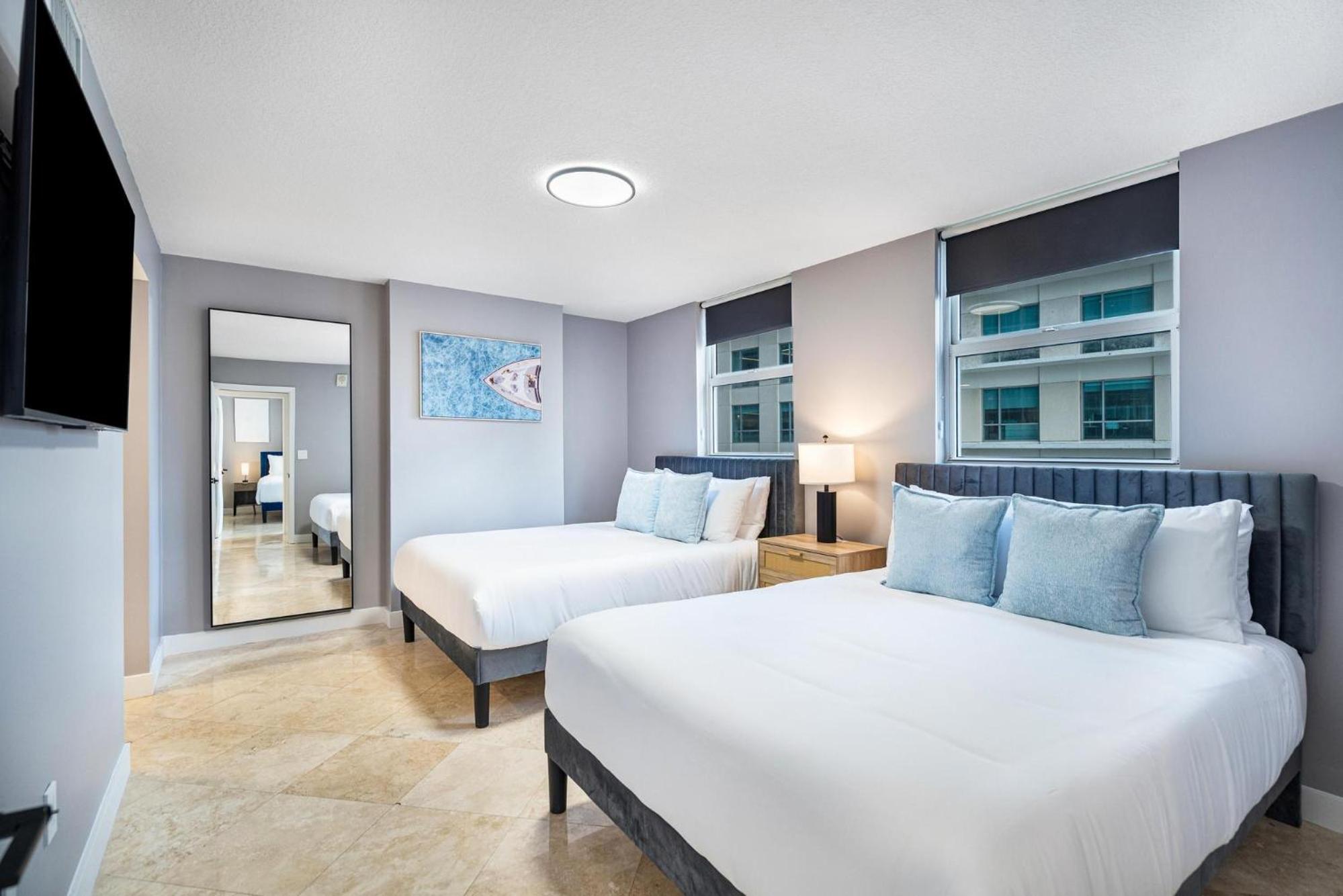 1200 Brickell Bay Drive 3102