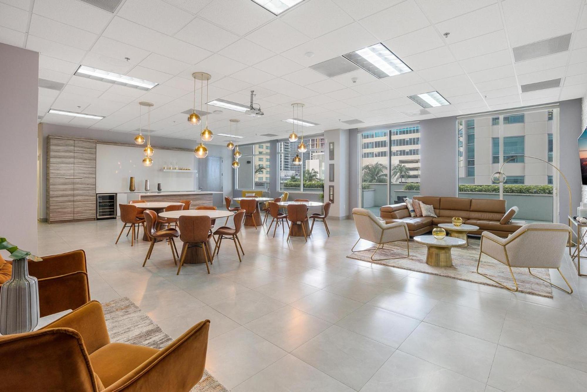 1200 Brickell Bay Drive 3102