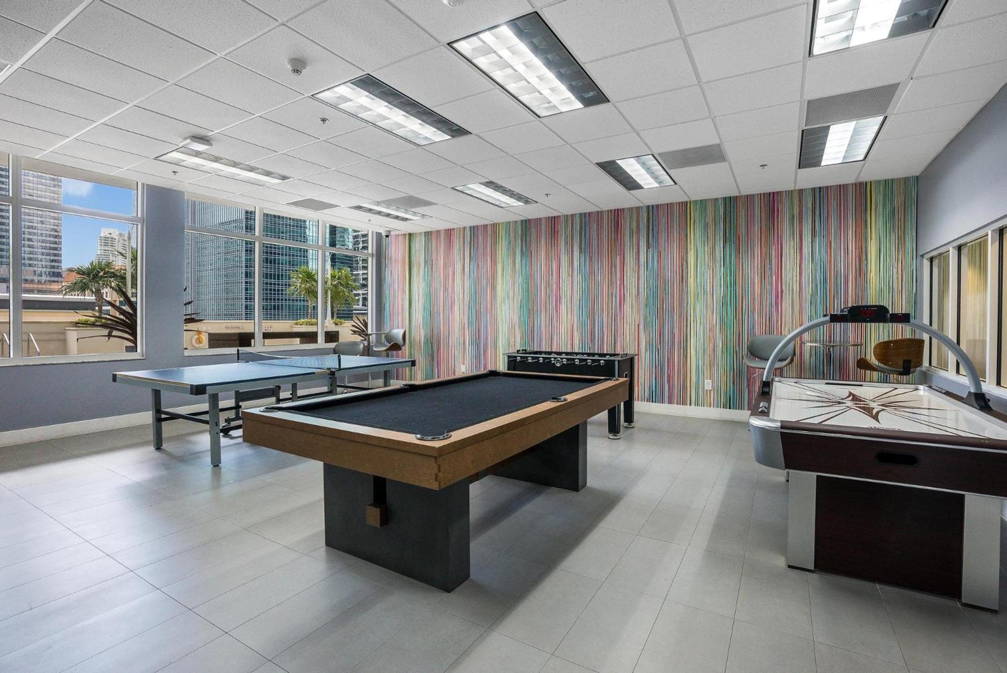 1200 Brickell Bay Drive 3102