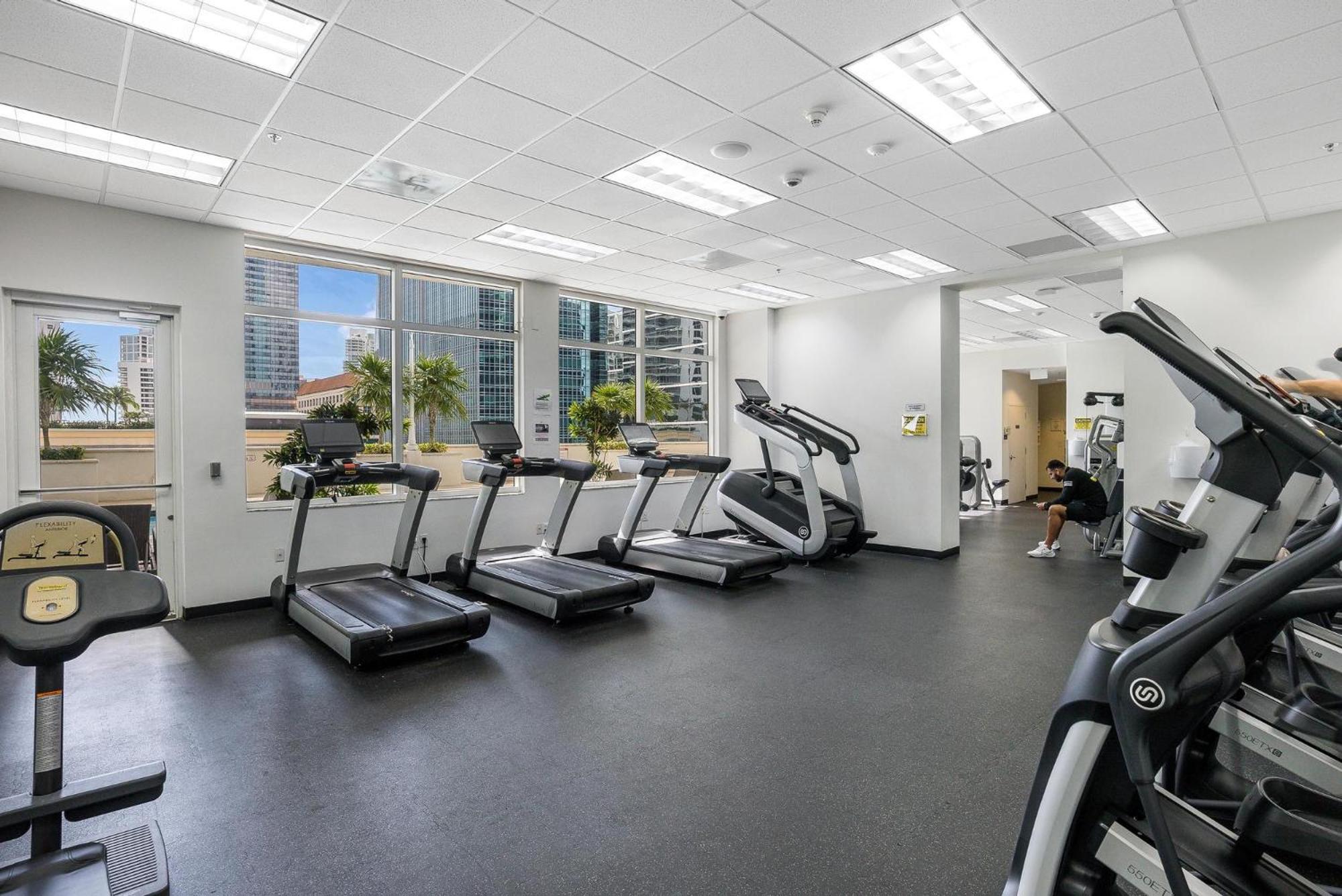 1200 Brickell Bay Drive 3102