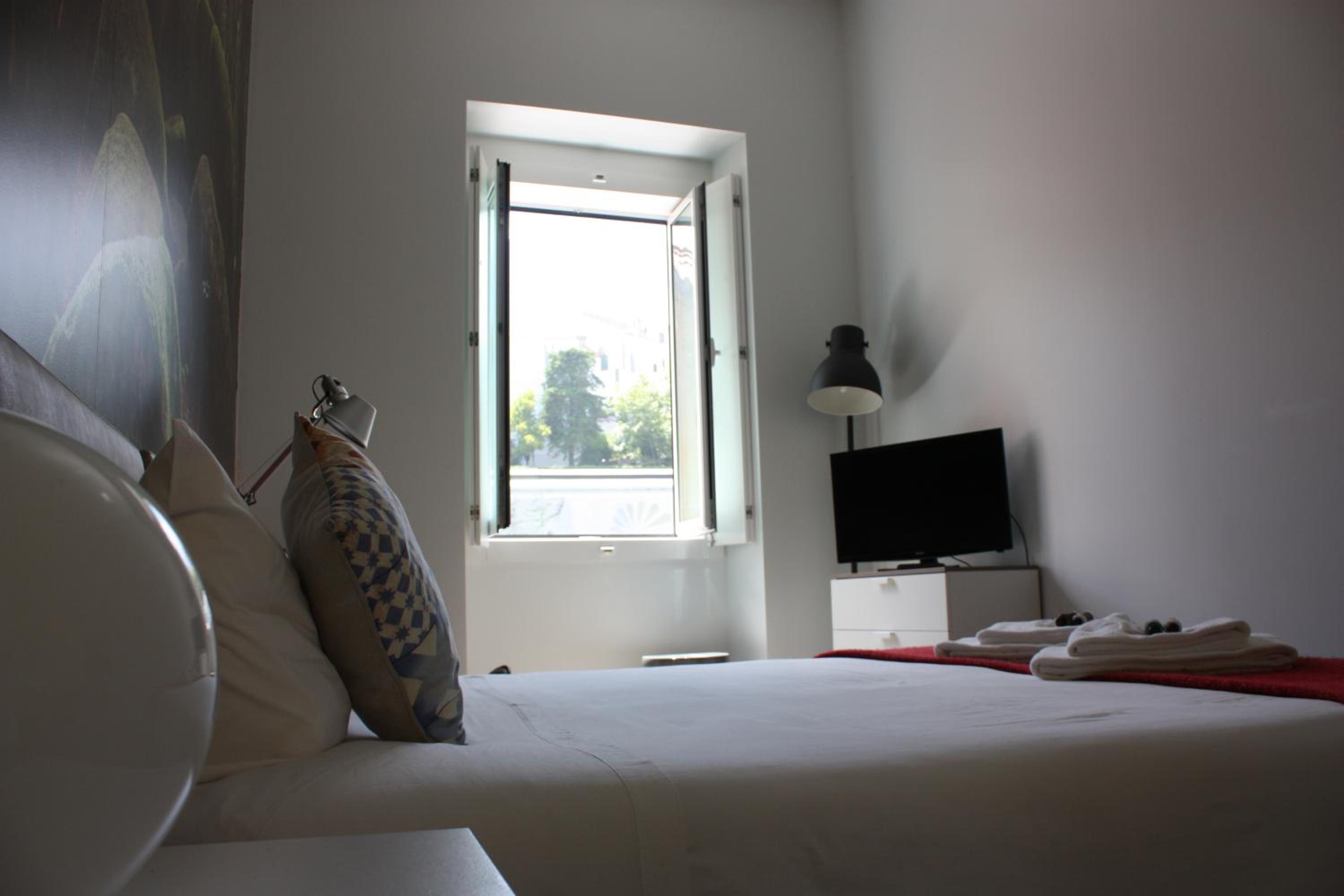 Moon Hill Hostel