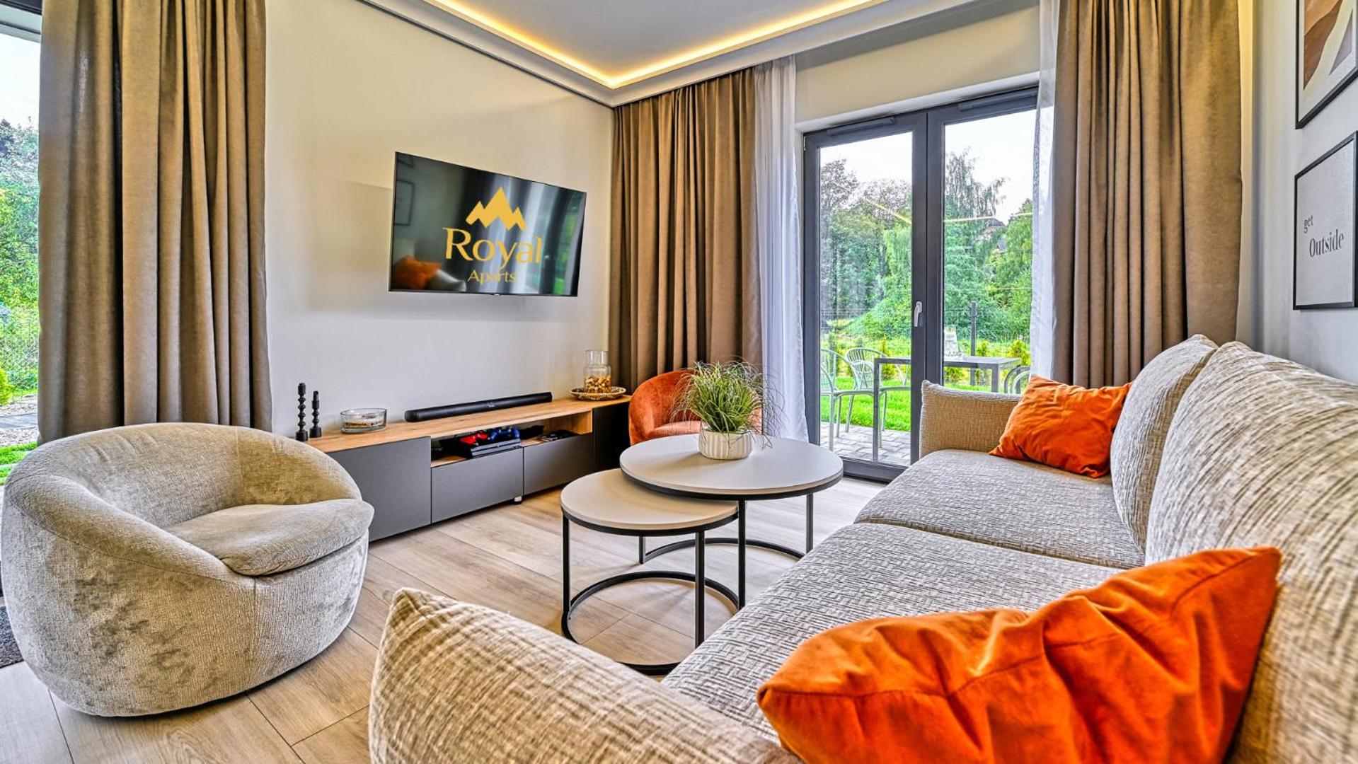 Apartament Superior z prywatną balią i ogrodem - Belle View & SPA - by Royal Aparts