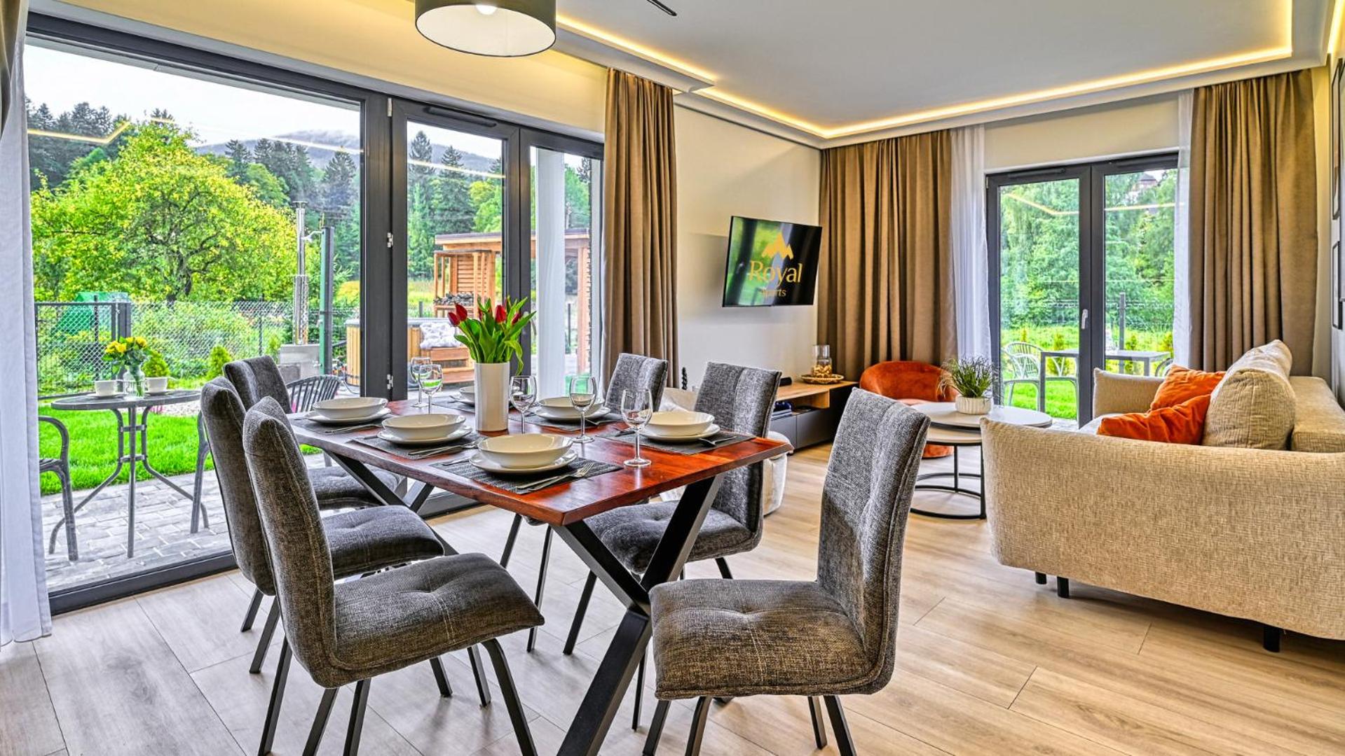 Apartament Superior z prywatną balią i ogrodem - Belle View & SPA - by Royal Aparts