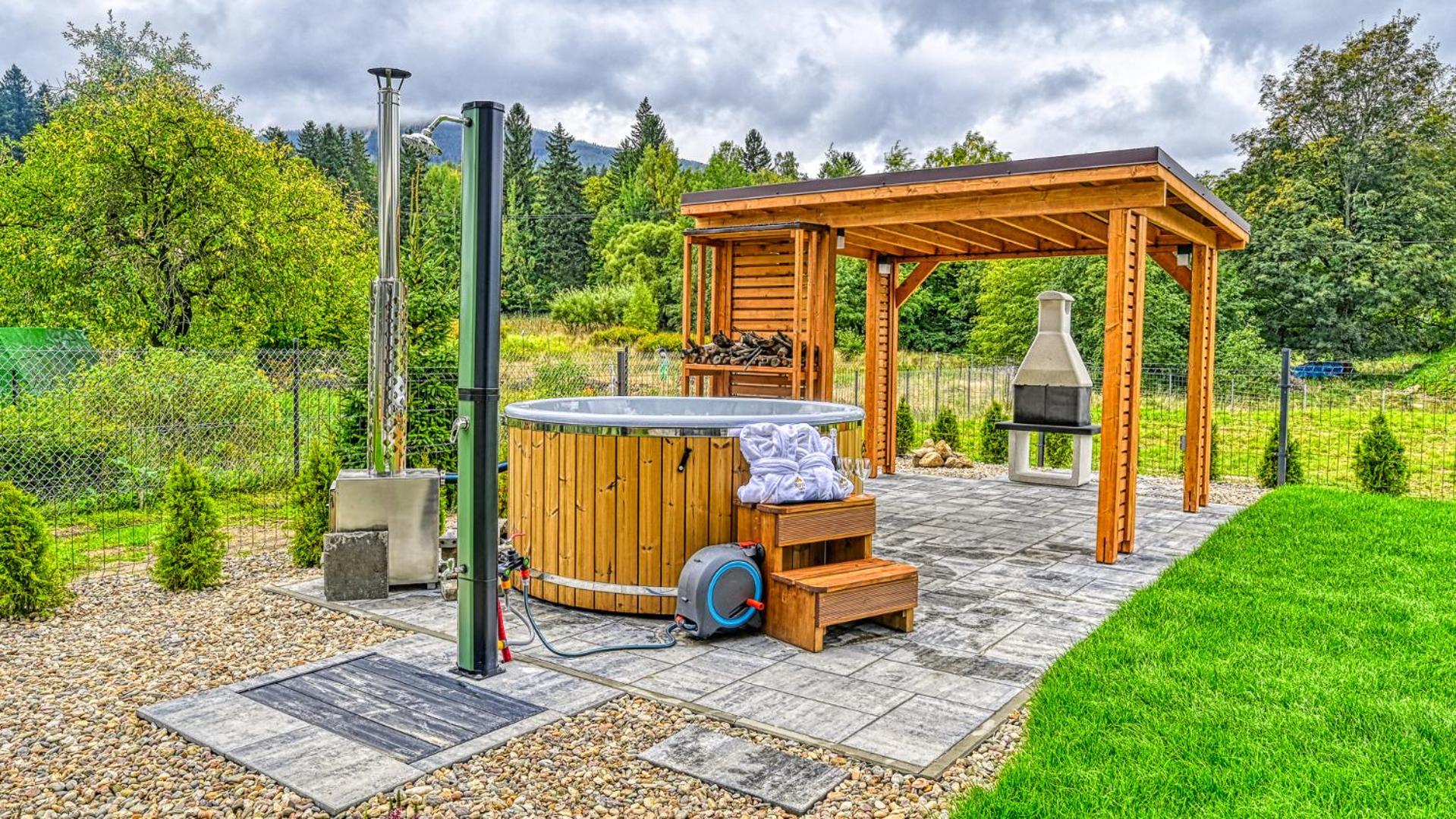 Apartament Superior z prywatną balią i ogrodem - Belle View & SPA - by Royal Aparts