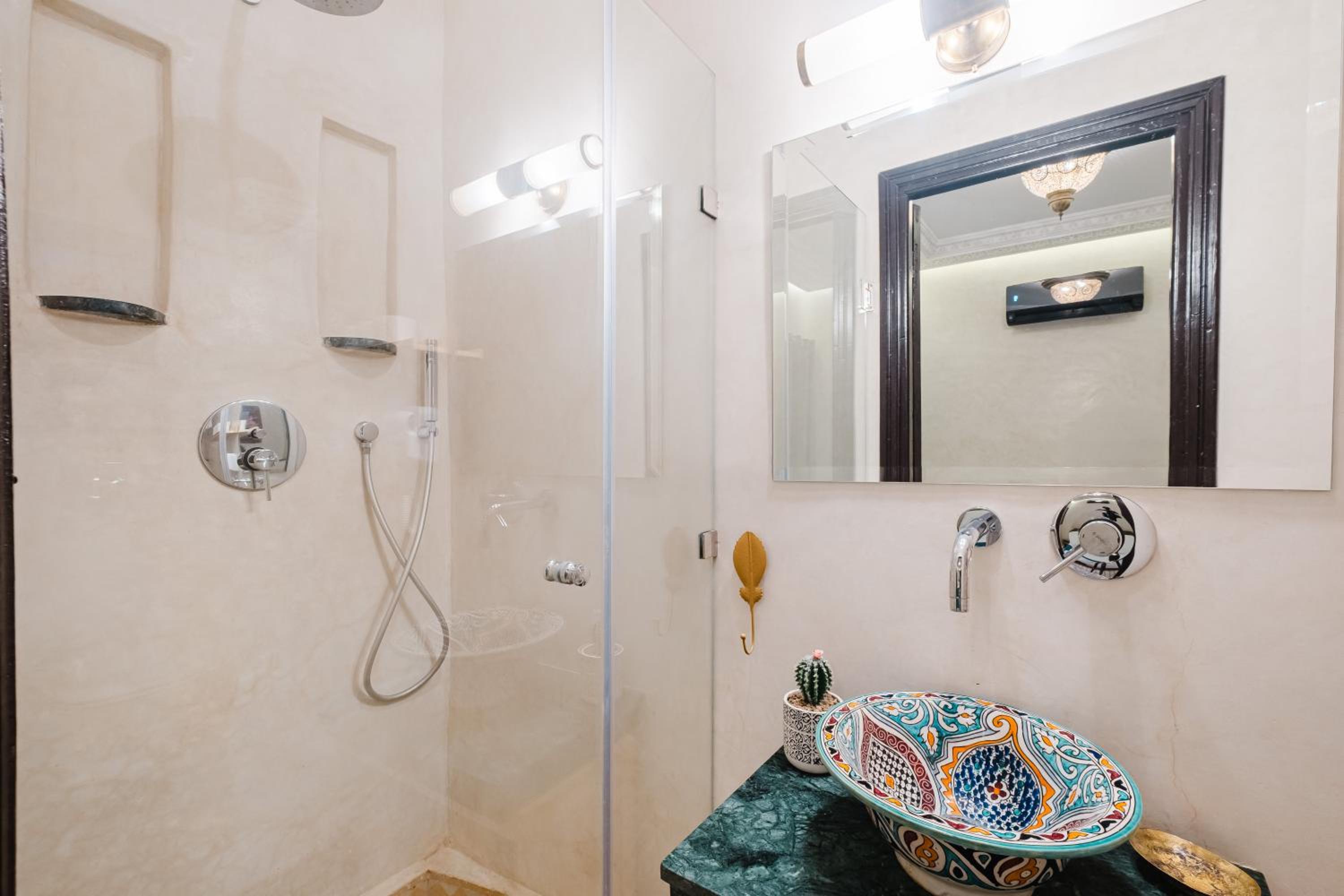 Riad Emeraude Cozy Riad with Shared Pool 4 Room