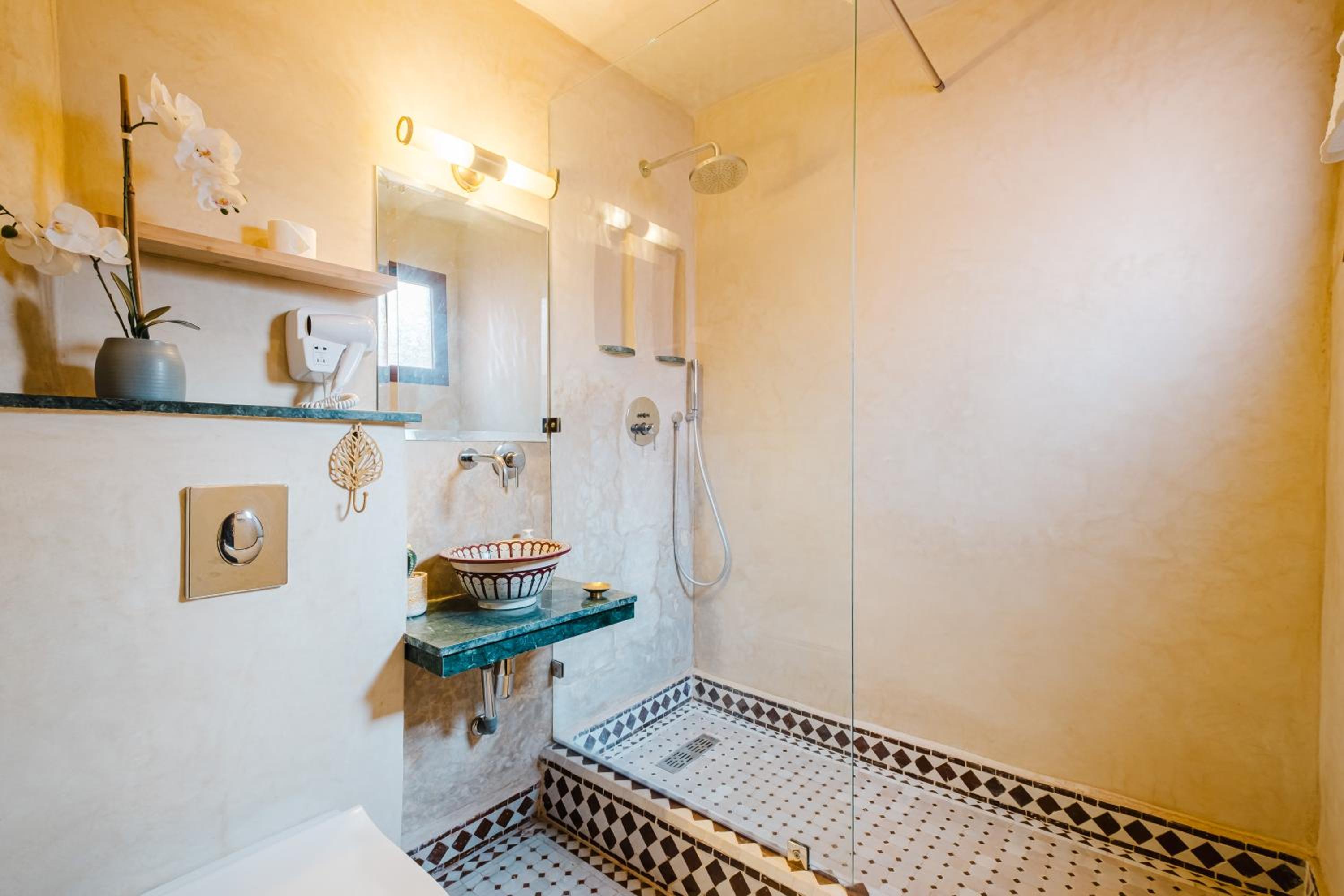 Riad Emeraude Cozy Riad with Shared Pool 4 Room