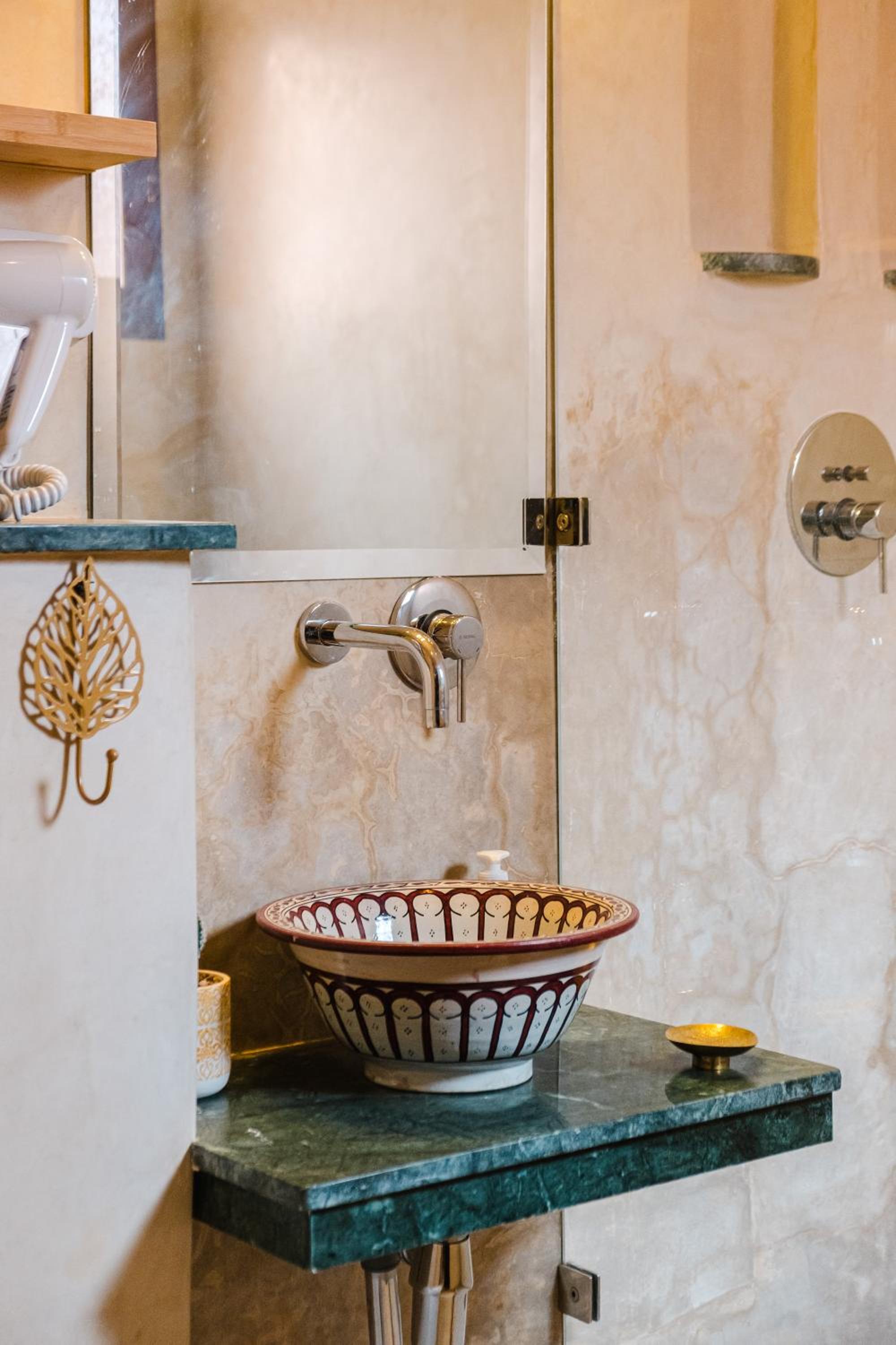 Riad Emeraude Cozy Riad with Shared Pool 4 Room