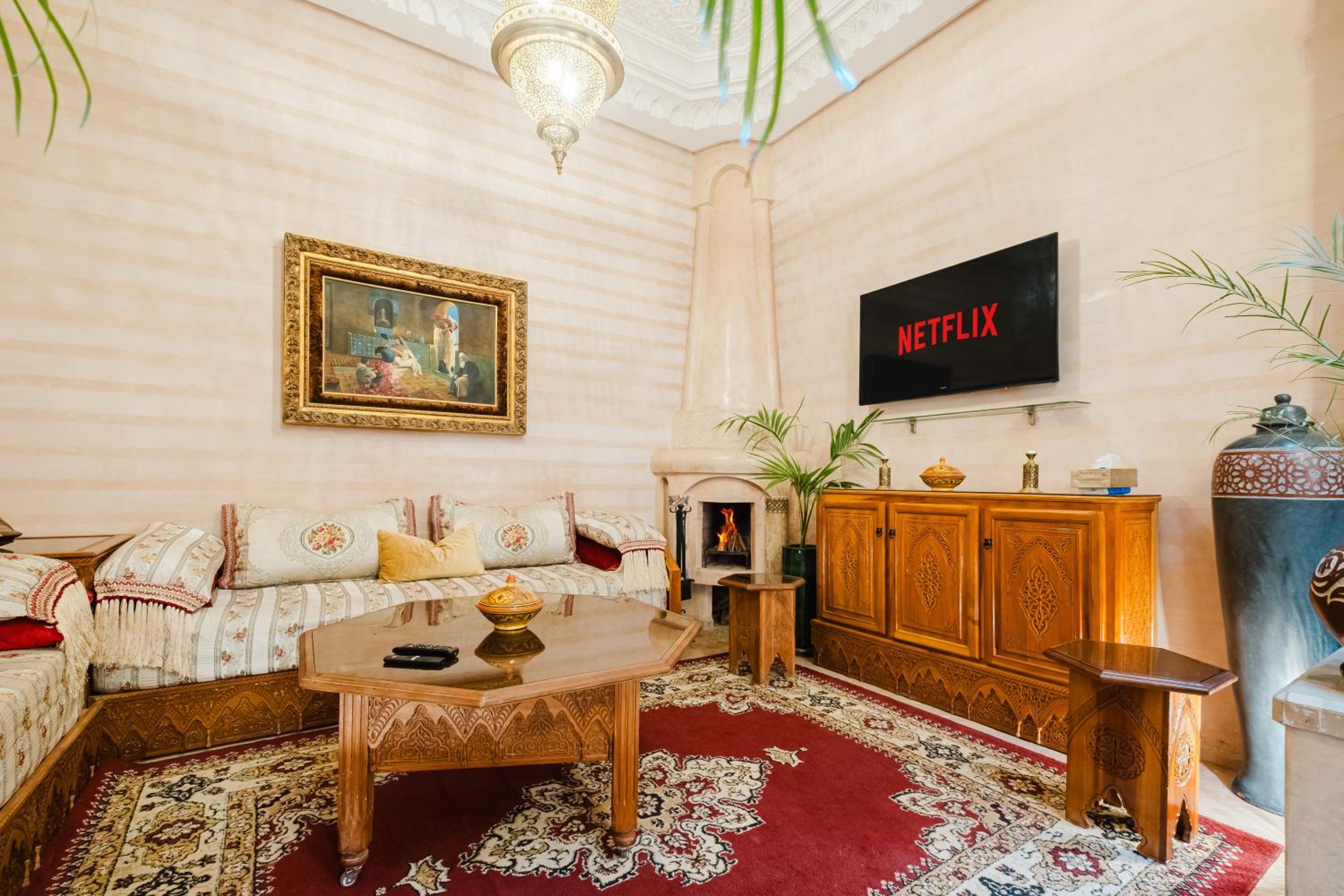 Riad Cozy Marrakech, Shared Pool with 3 Rooms