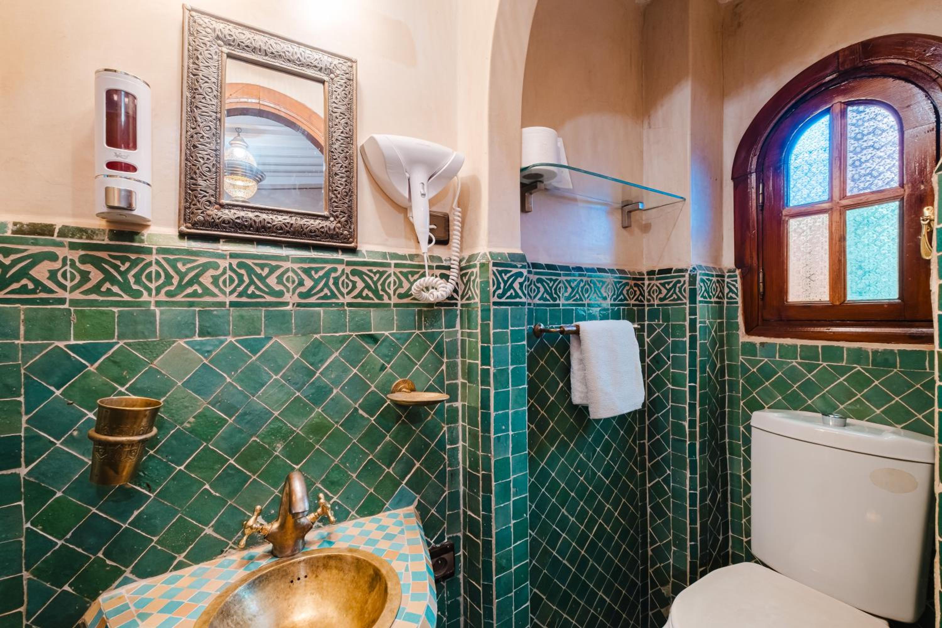 Riad Cozy Marrakech, Shared Pool with 3 Rooms