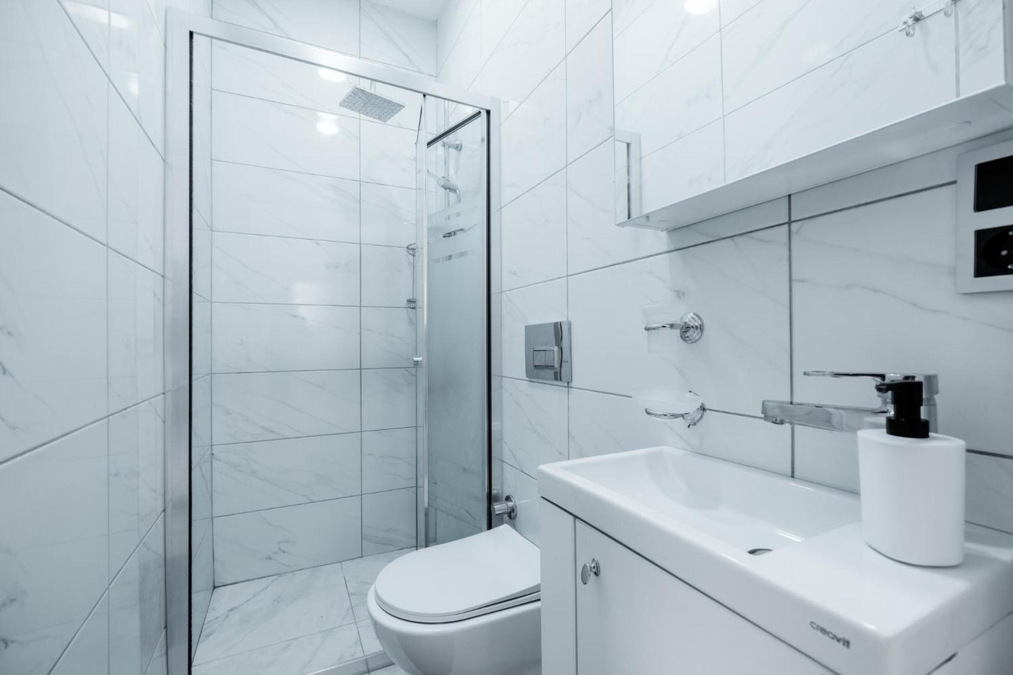 Lovely City Apartment Steps Away from Galata Tower