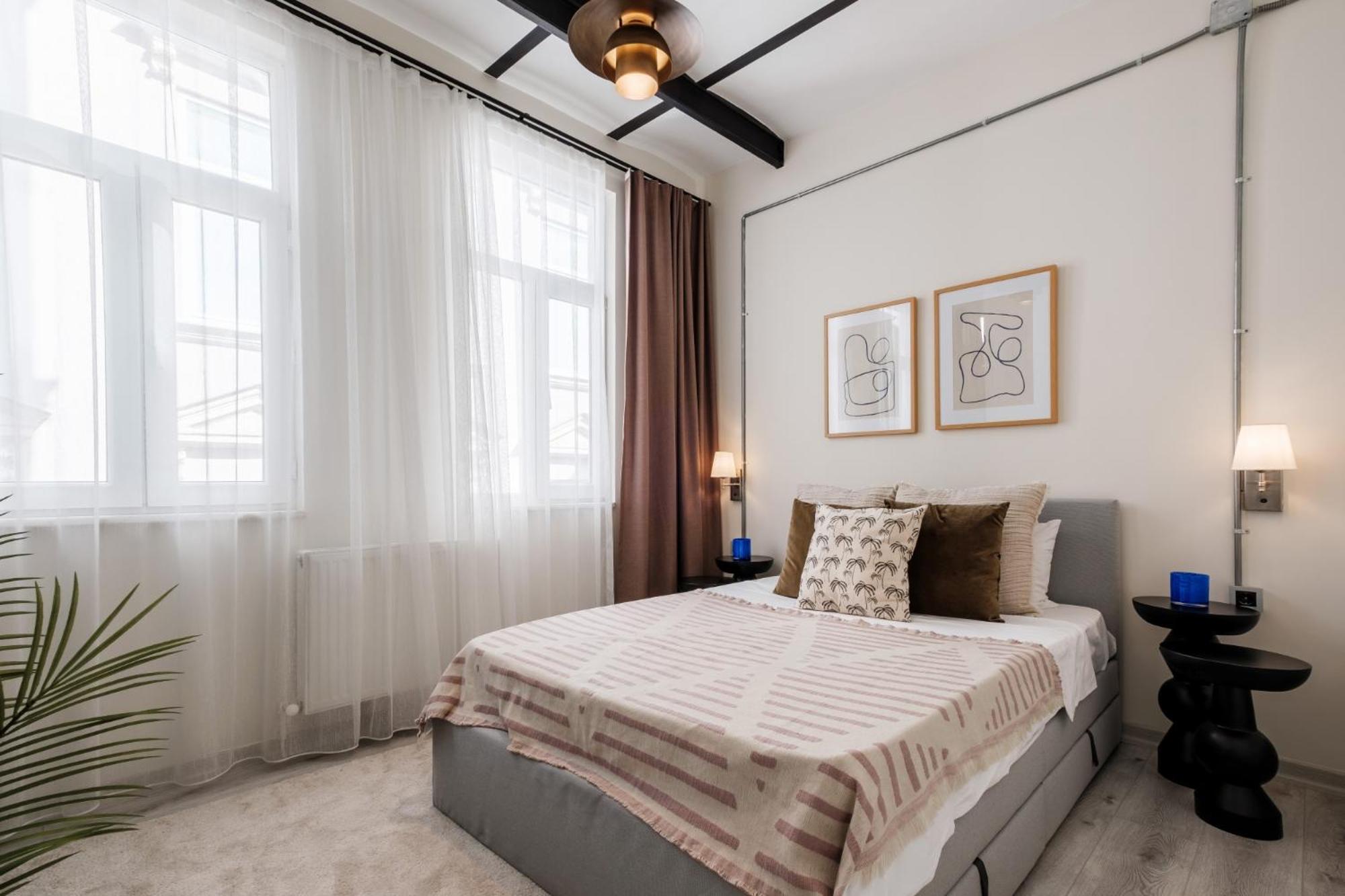 Lovely City Apartment Steps Away from Galata Tower