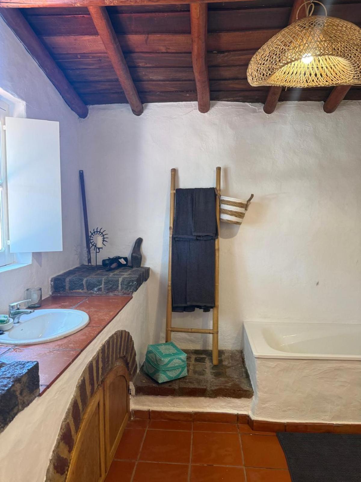 Casa Bungavilia - Roots of Alentejo