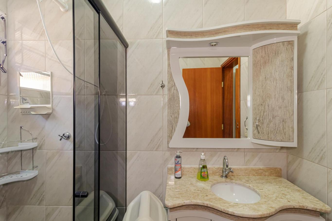 Casa Tematica com Piscina e Churrasqueira