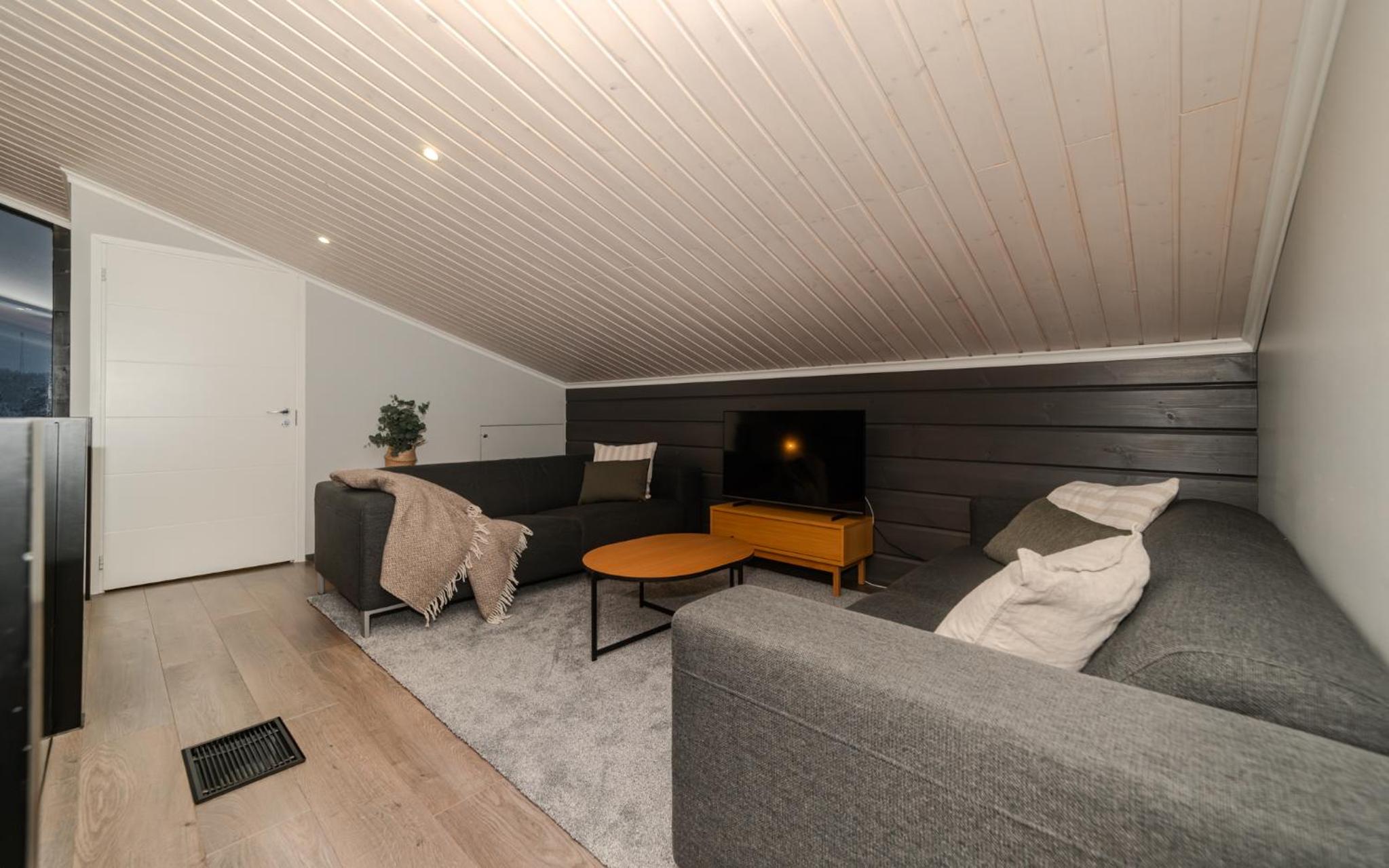 Villa Ailo - Quality Villa with Sauna & Jacuzzi