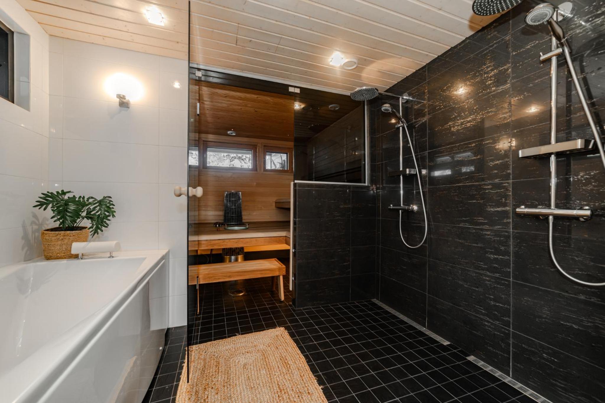 Villa Ailo - Quality Villa with Sauna & Jacuzzi