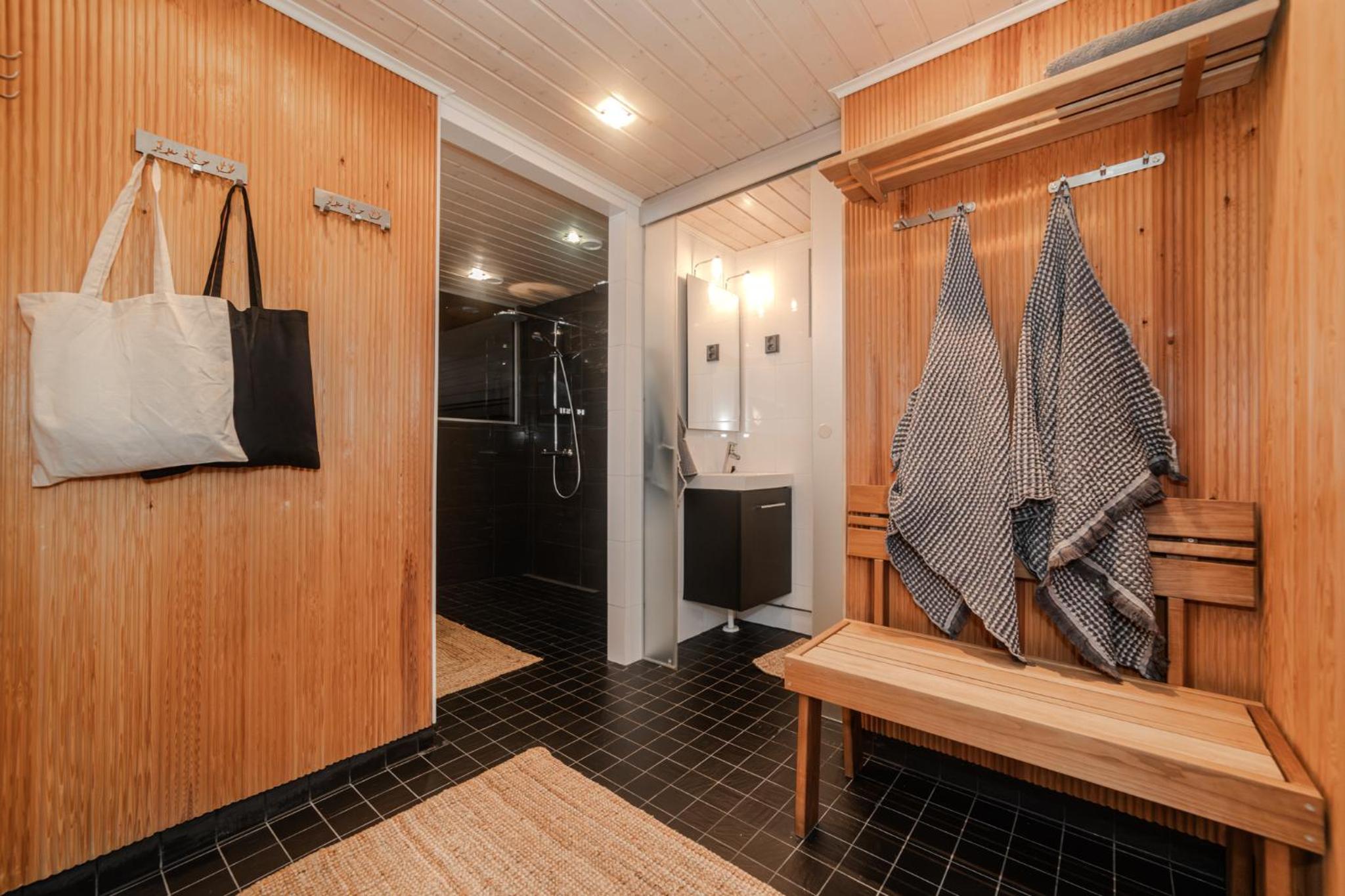 Villa Ailo - Quality Villa with Sauna & Jacuzzi