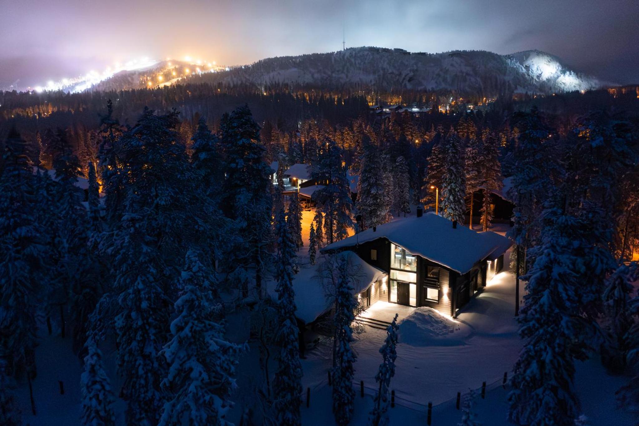 Villa Ailo - Quality Villa with Sauna & Jacuzzi
