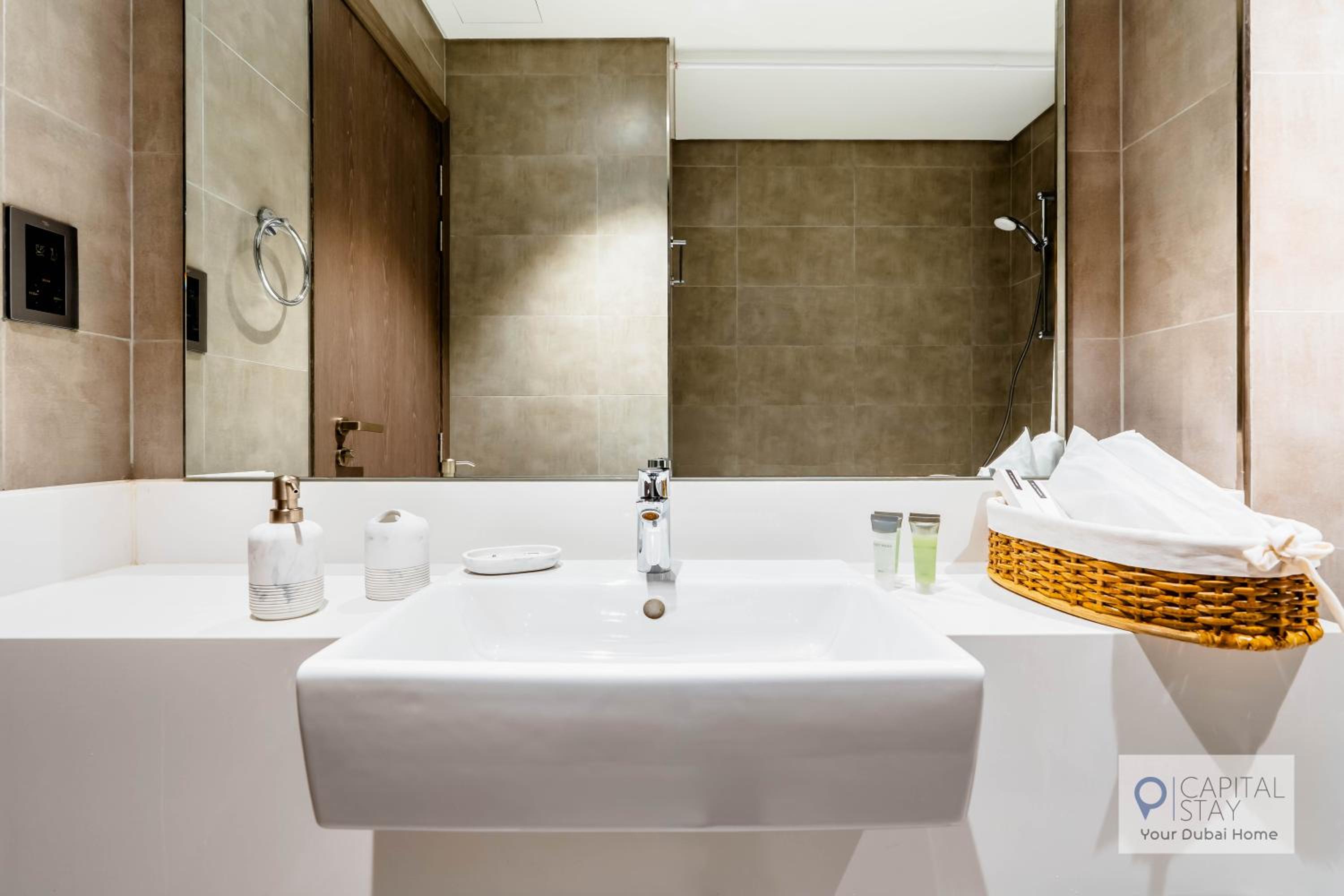 Capital Stay - 1 Bed Apt in MBR City
