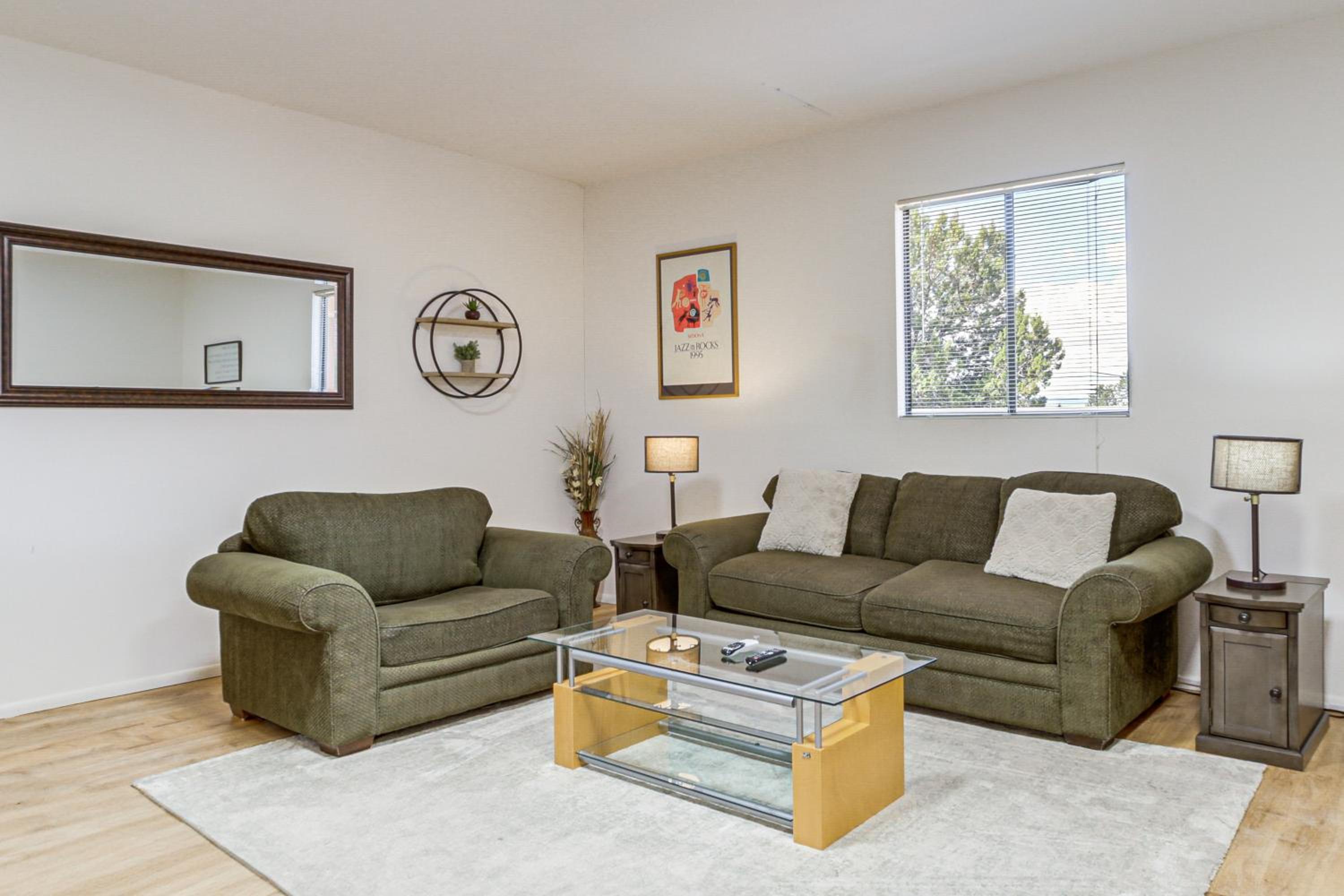 2 Mi to Uptown Sedona Home with Hot Tub and Fire Pit!