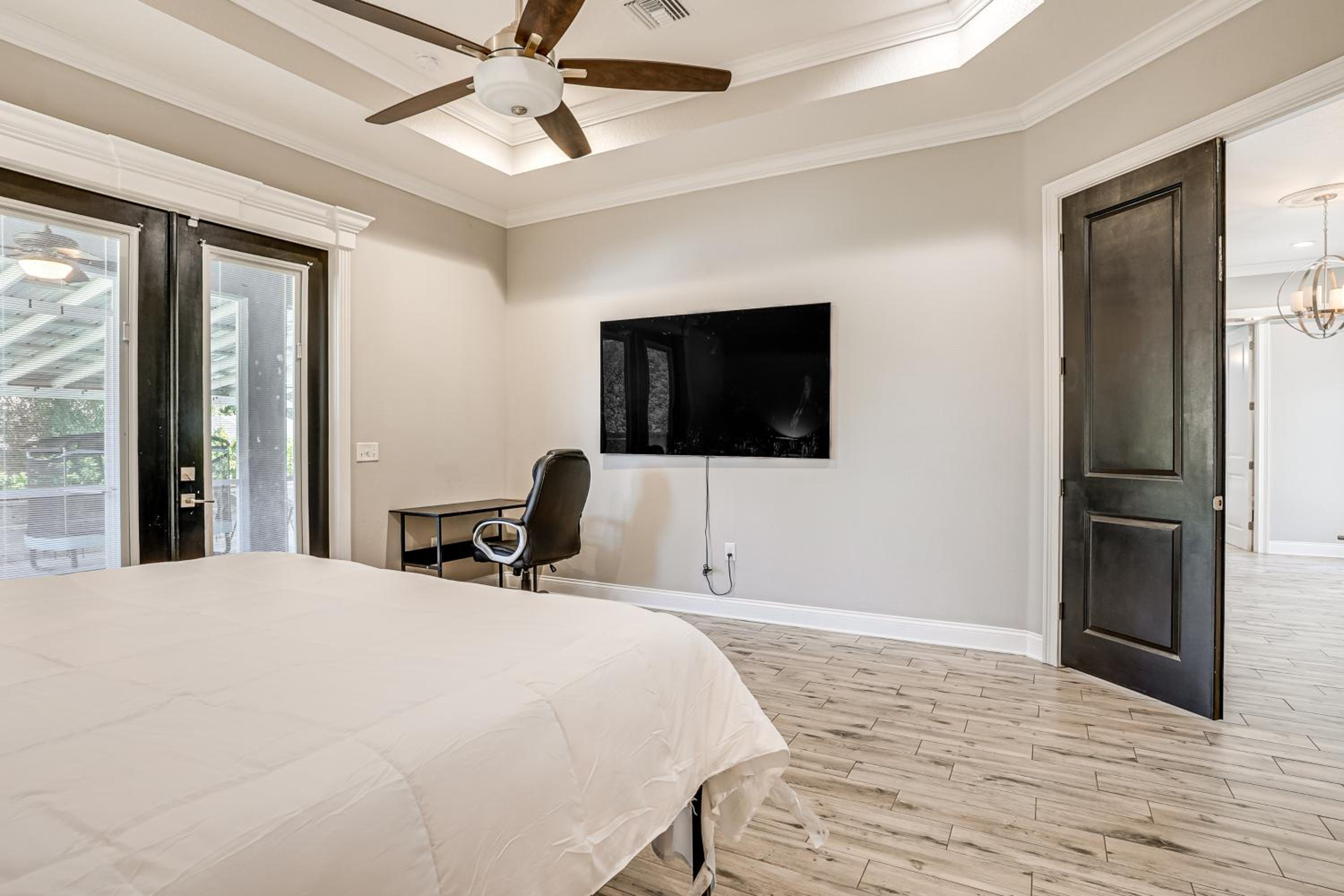 Pet-Friendly Lakeland Family Oasis with Game Room