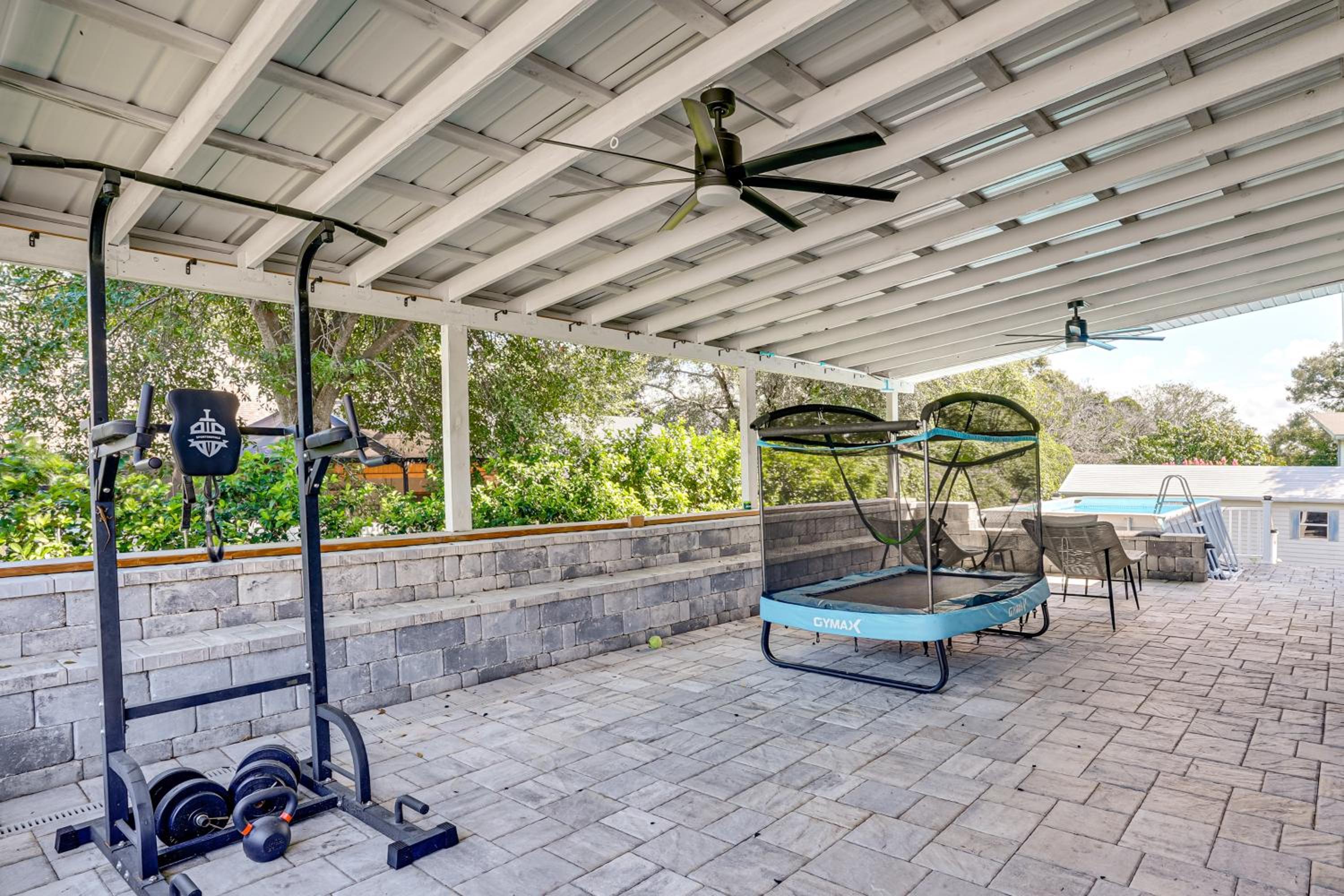 Pet-Friendly Lakeland Family Oasis with Game Room