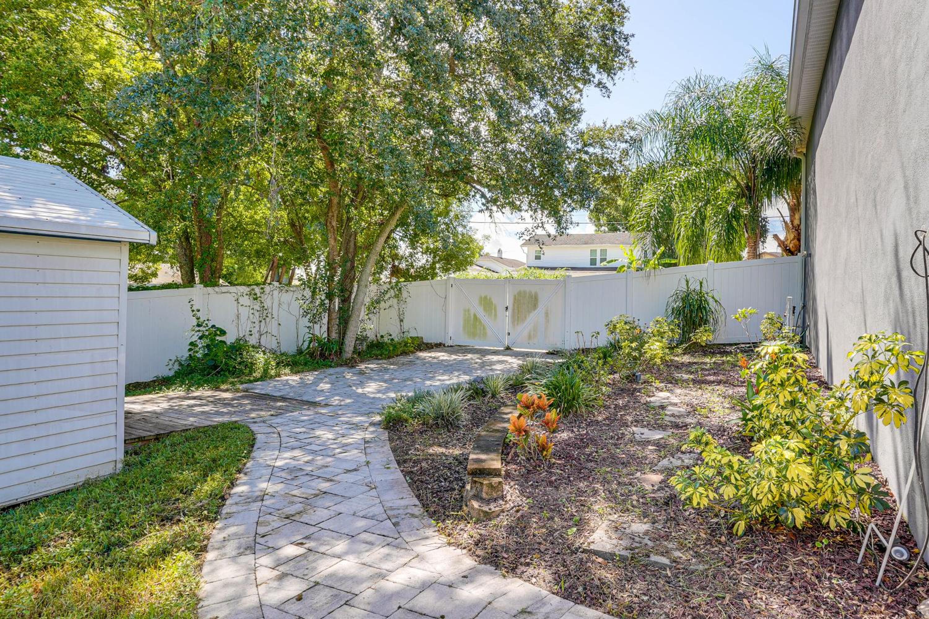 Pet-Friendly Lakeland Family Oasis with Game Room