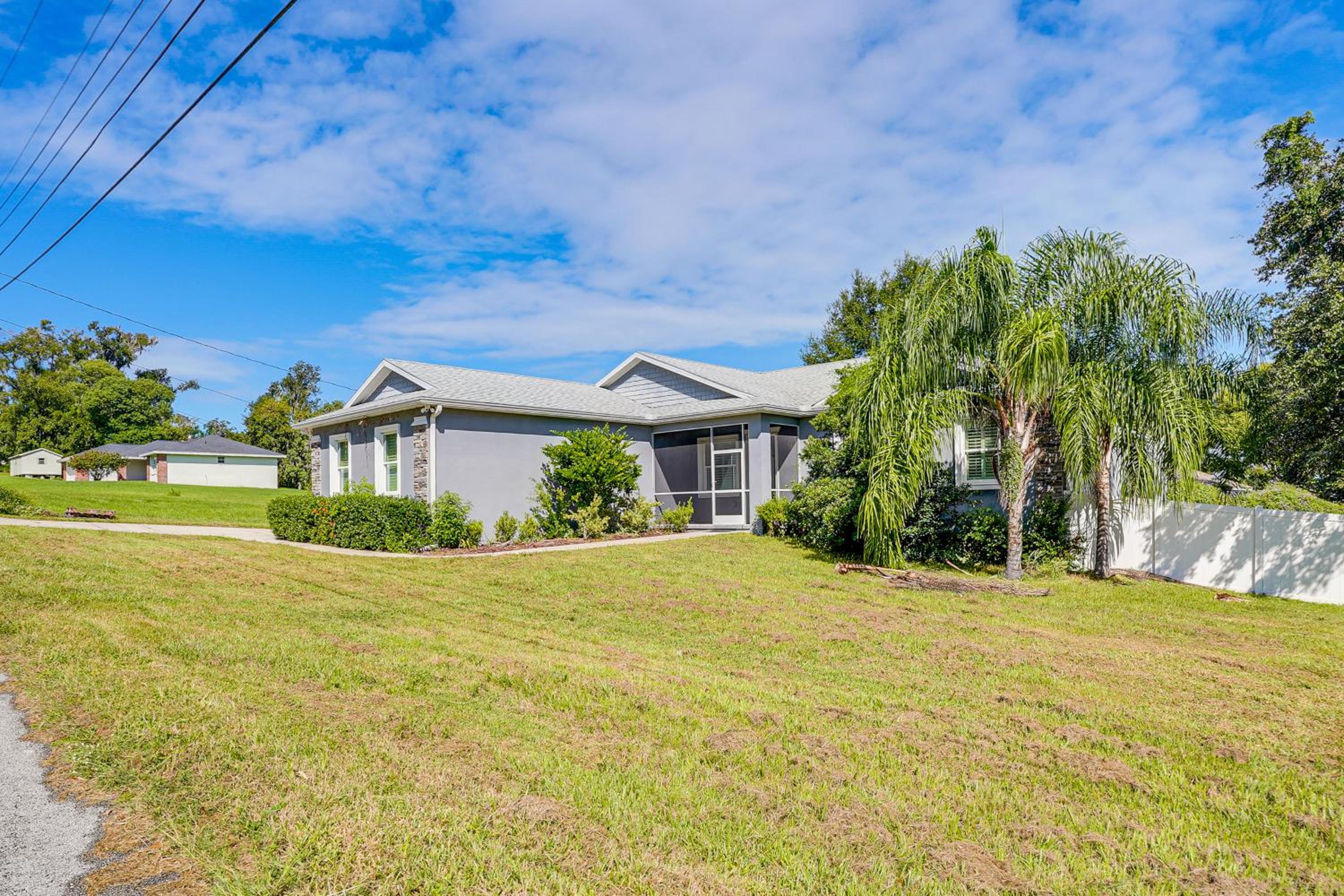 Pet-Friendly Lakeland Family Oasis with Game Room