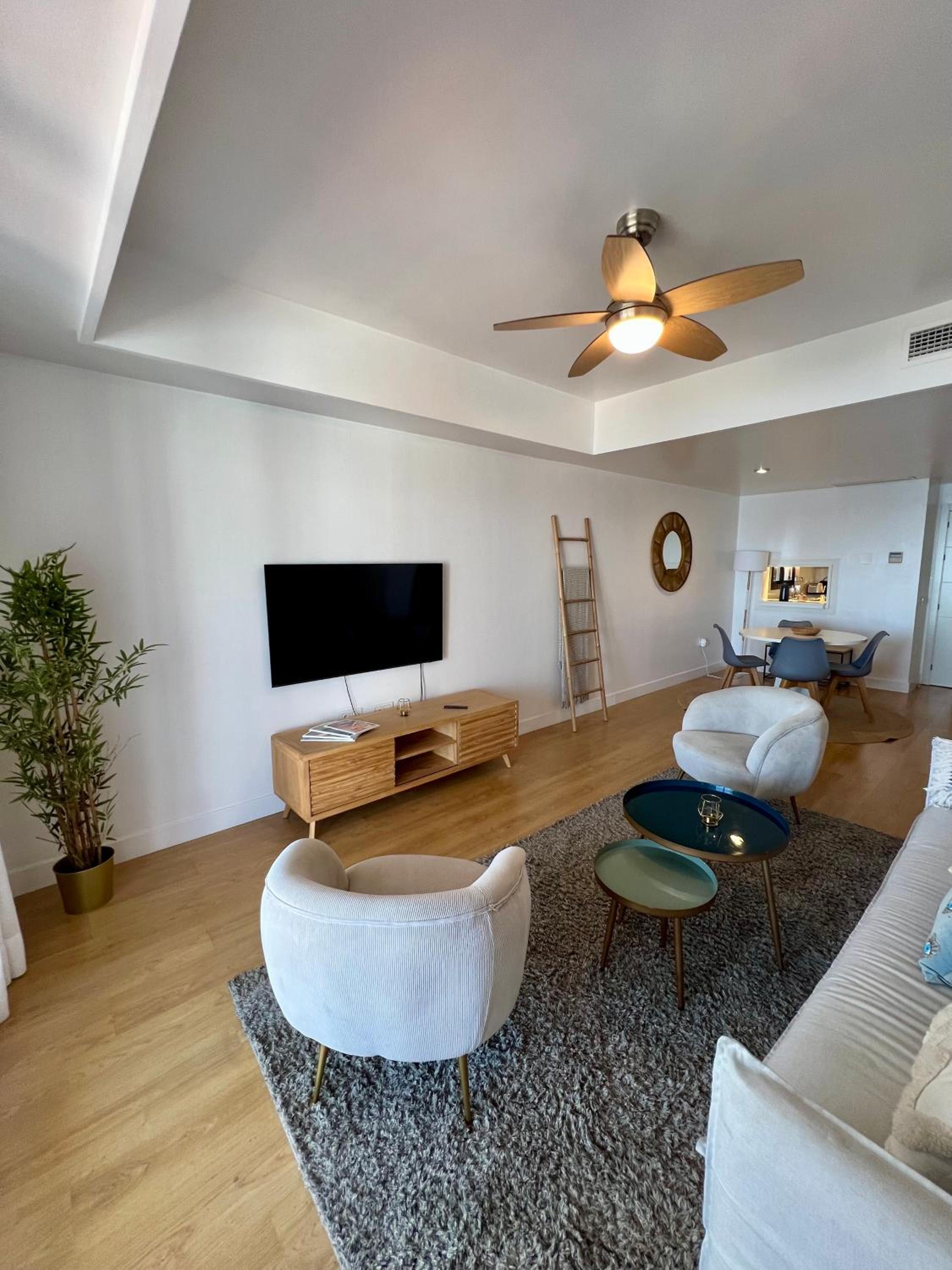 BEACHFRONT Premium Casares del Mar