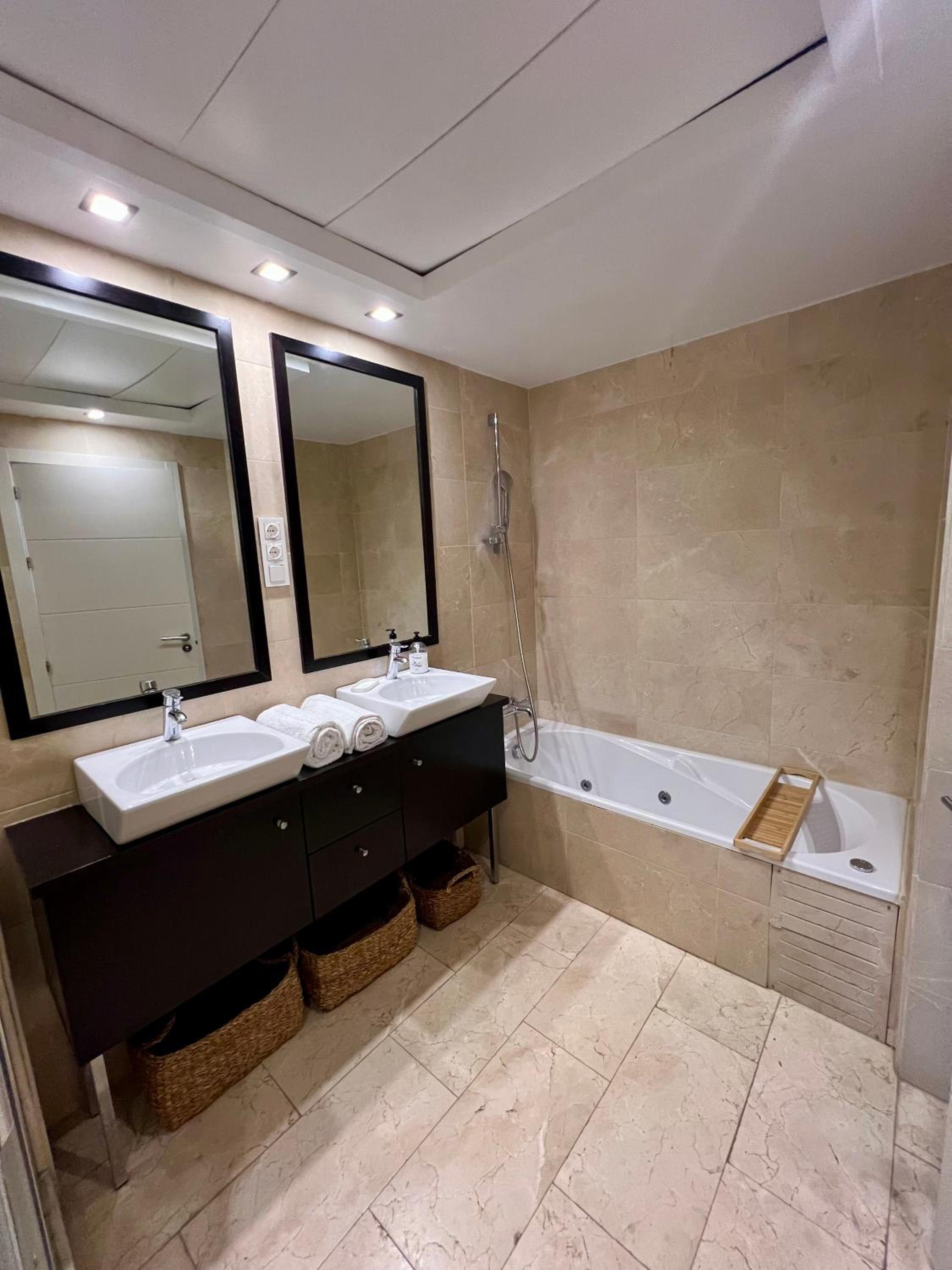 BEACHFRONT Premium Casares del Mar