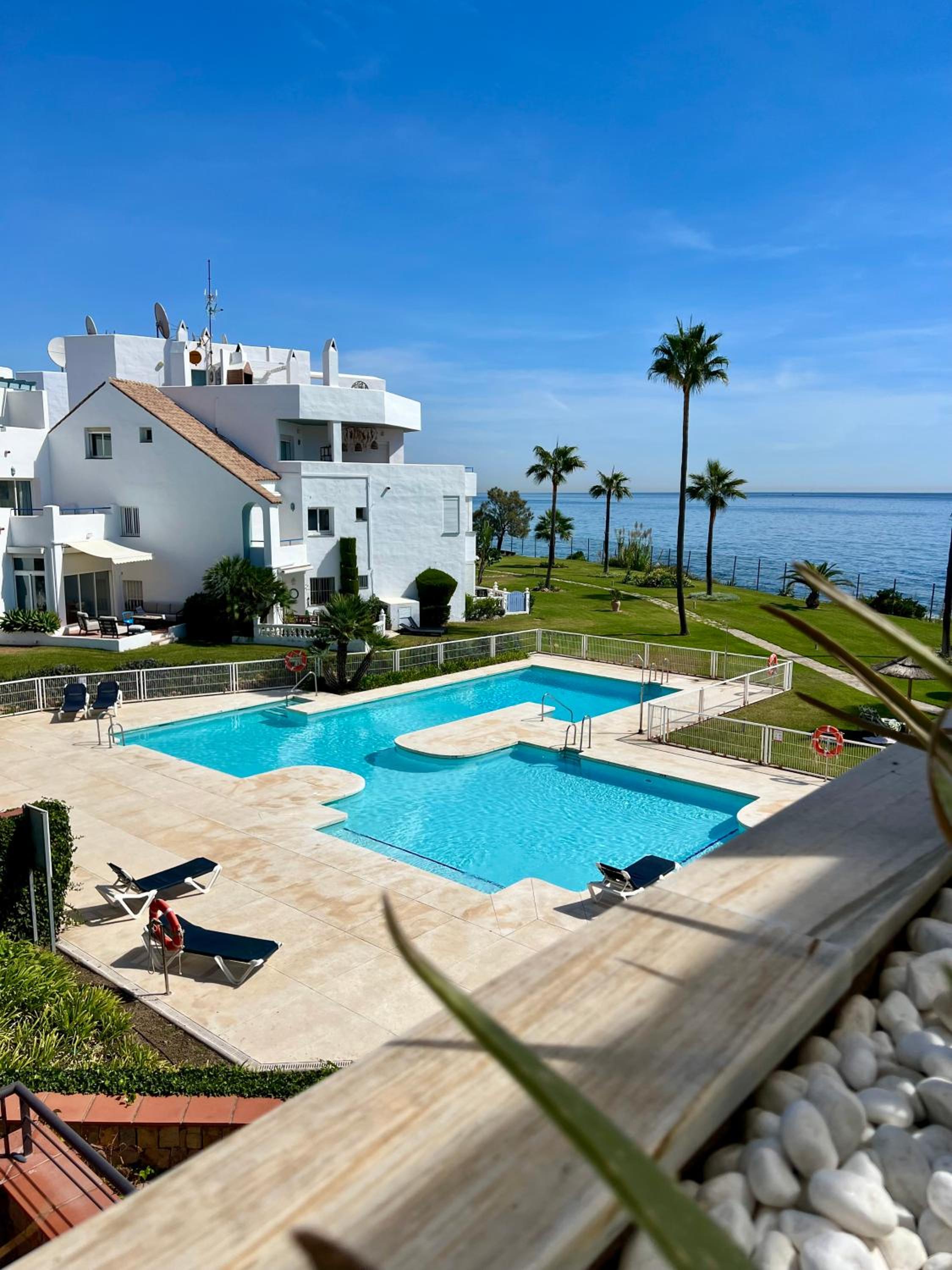 BEACHFRONT Premium Casares del Mar
