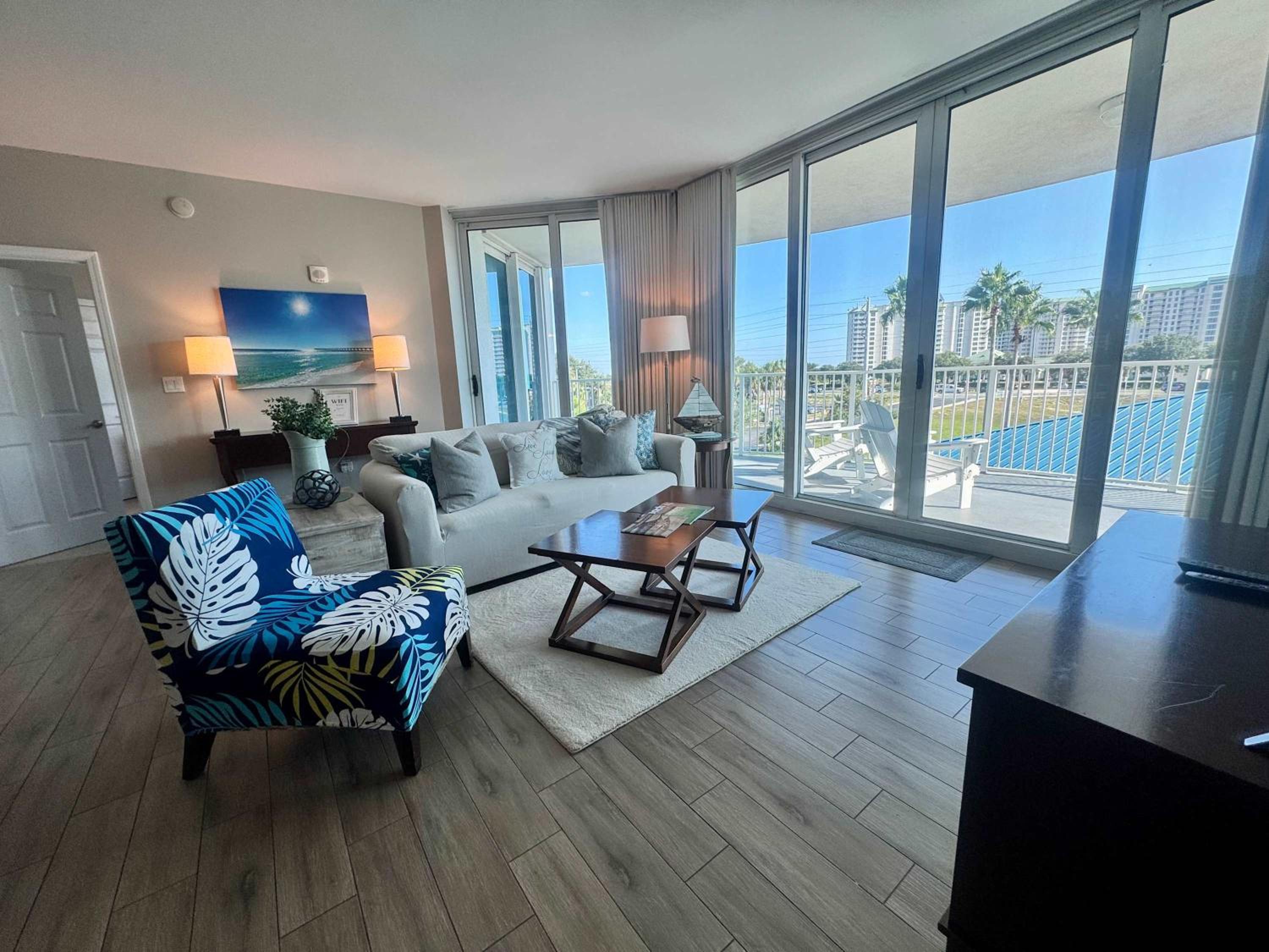 An Emerald Coast Escape
