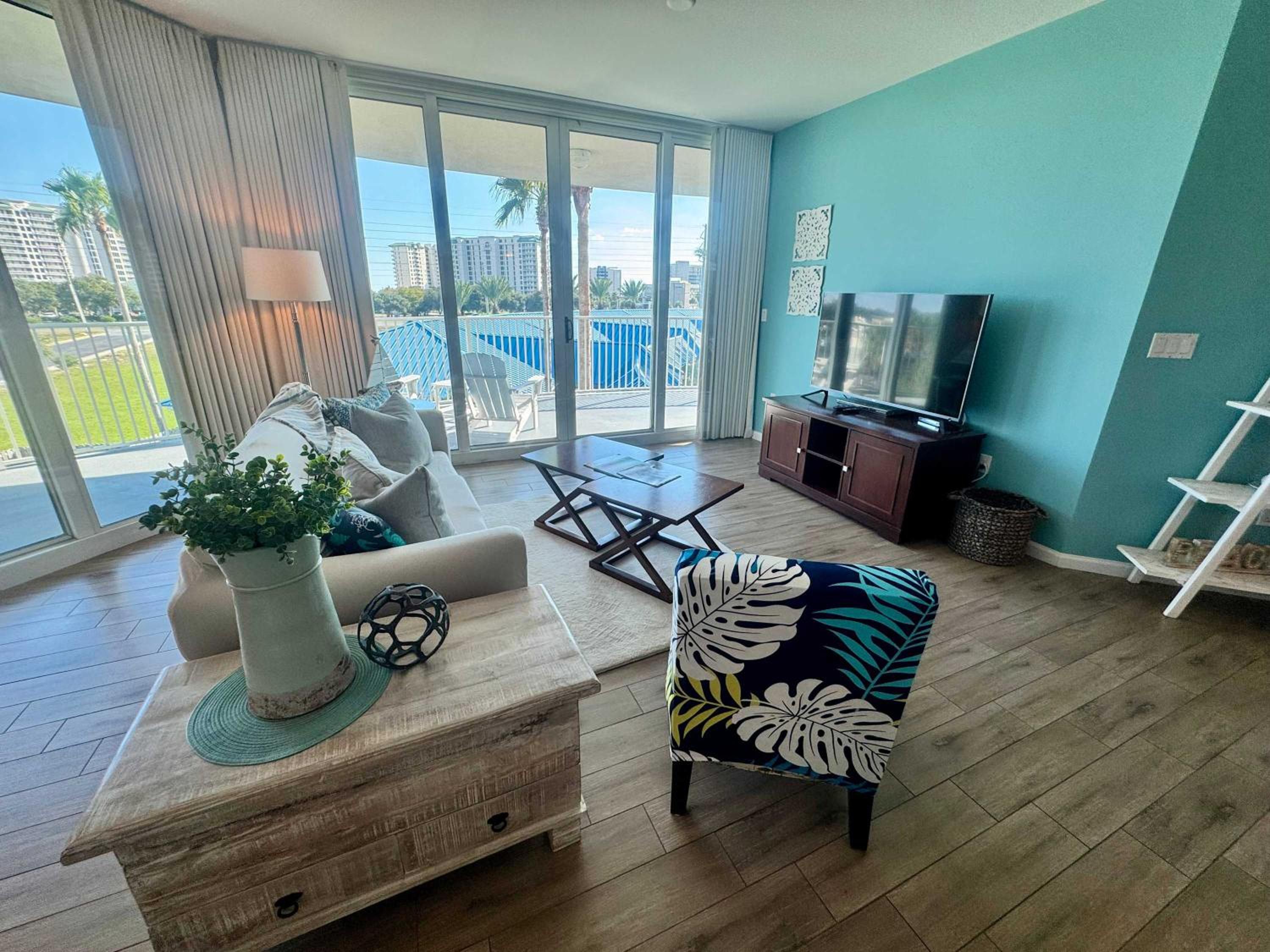 An Emerald Coast Escape