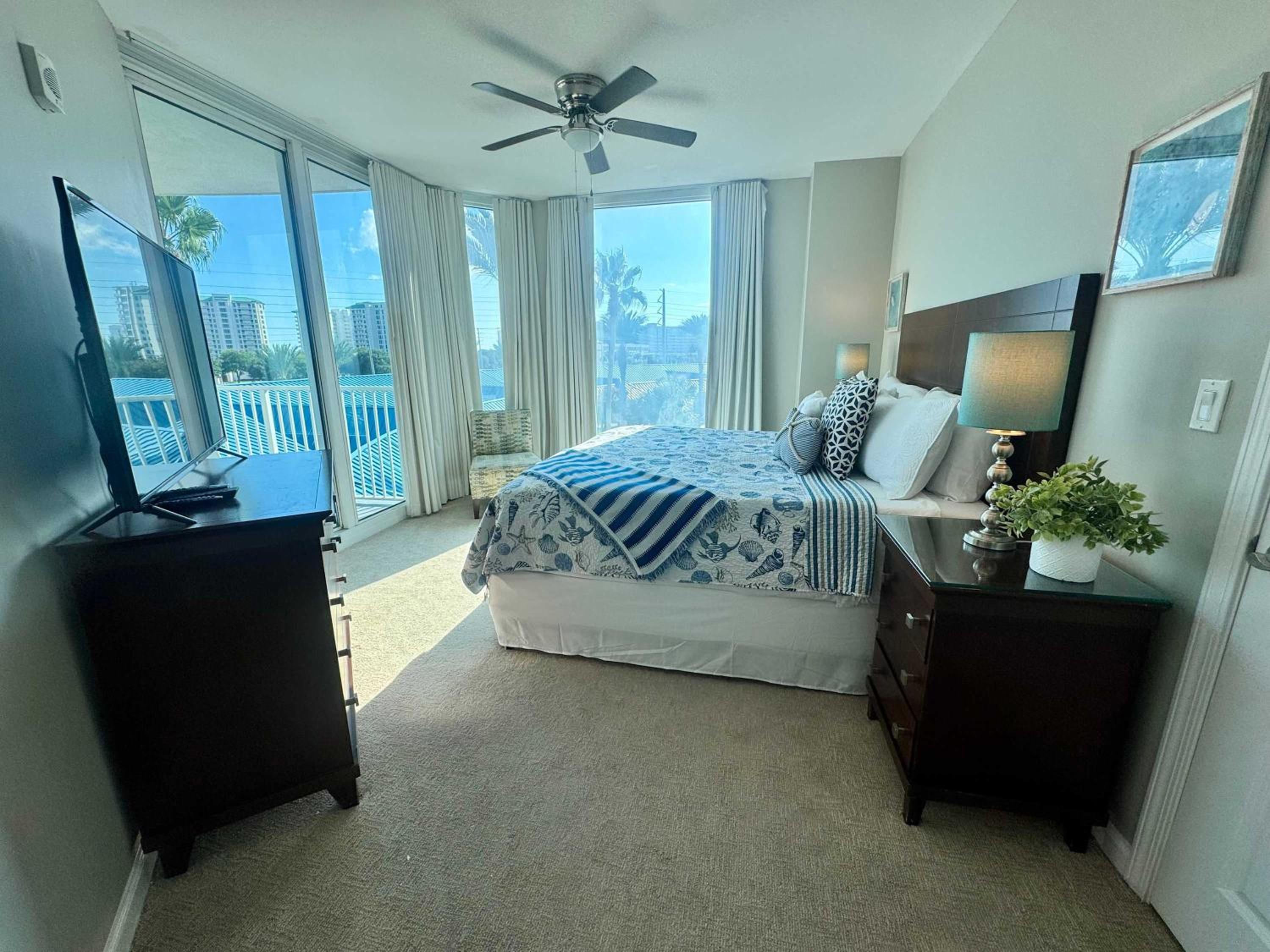 An Emerald Coast Escape