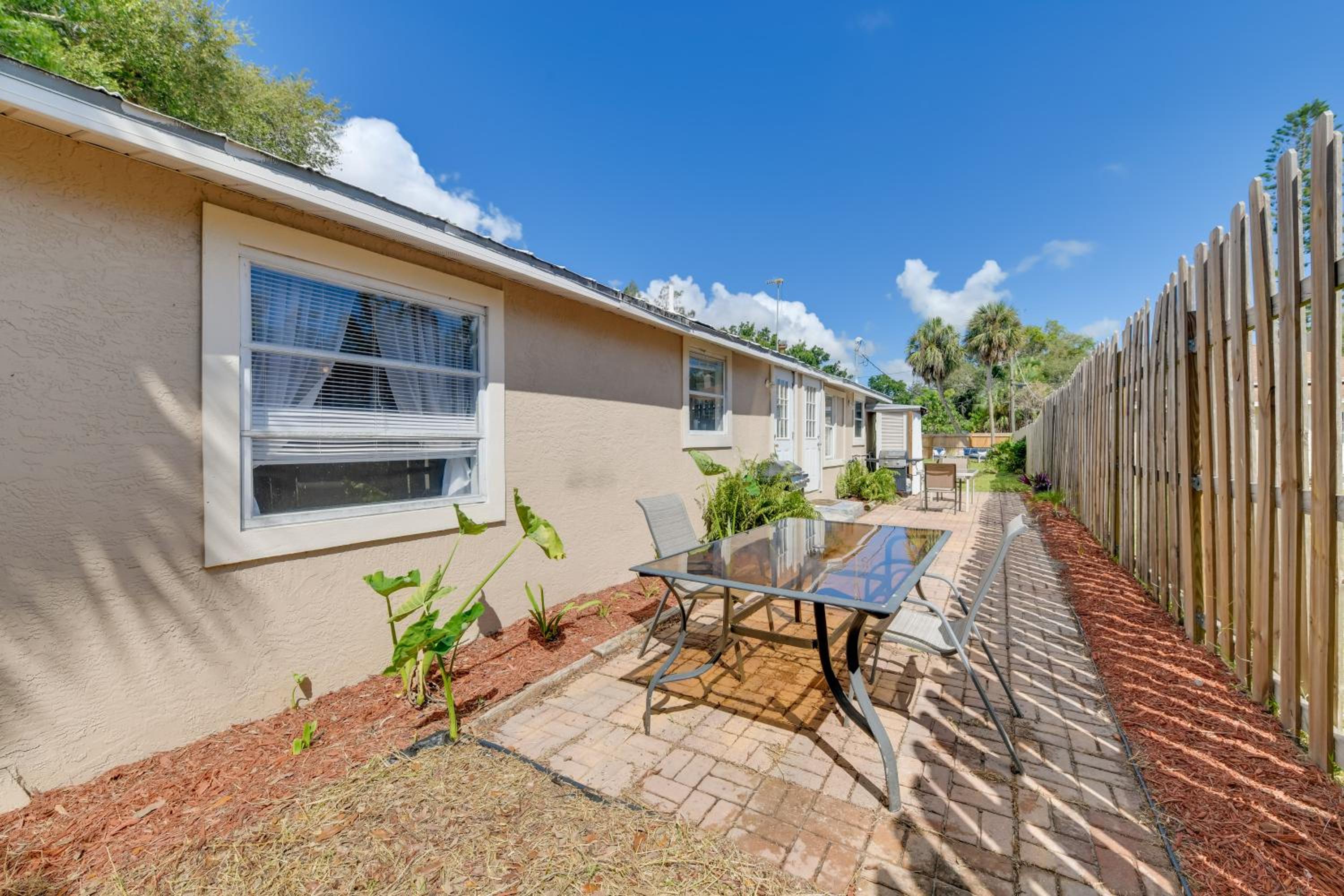 Less Than 1 Mi to Beach Peaceful Escape in Nokomis