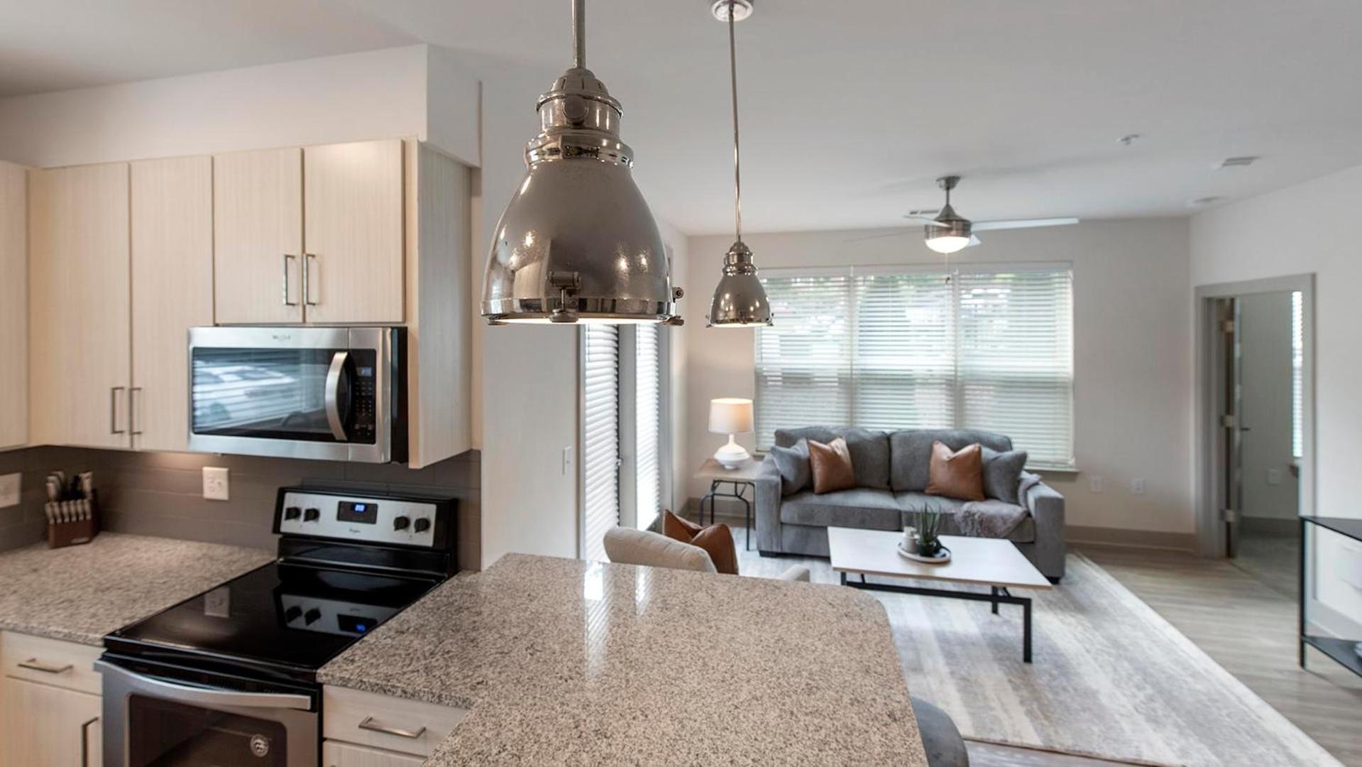 Landing Apartments Charlotte - Newell South