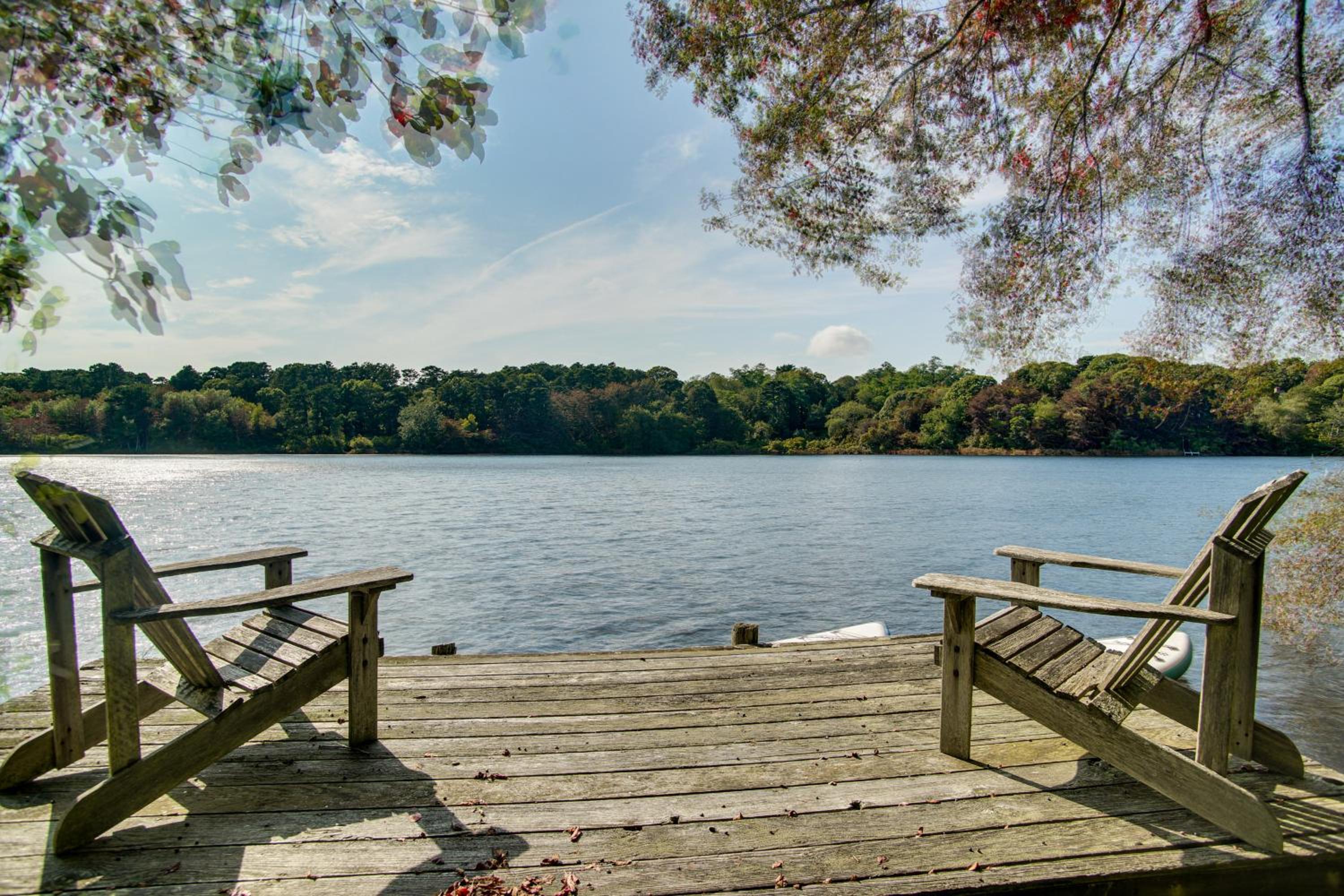 4,200 Sq Ft Mid-Cape Cottage with Furnished Deck!