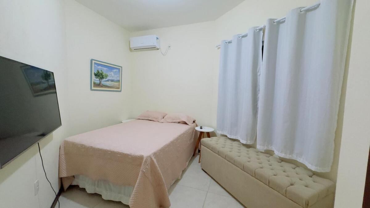Casa Amarela - 200m da praia, 3-4, Garagem e Wi-Fi