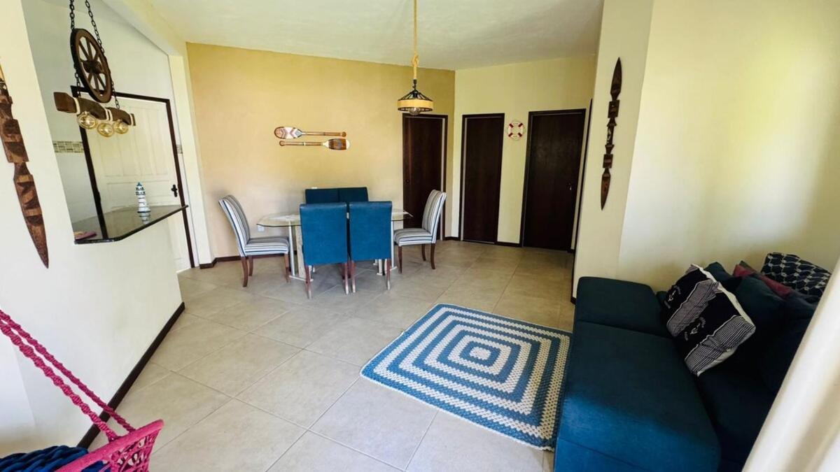 Casa Amarela - 200m da praia, 3-4, Garagem e Wi-Fi