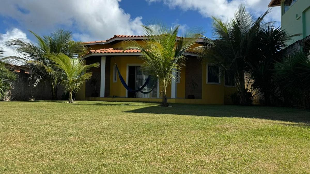 Casa Amarela - 200m da praia, 3-4, Garagem e Wi-Fi