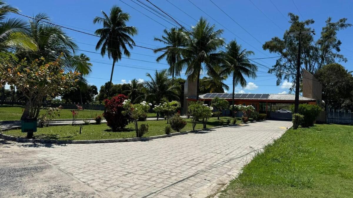 Casa Amarela - 200m da praia, 3-4, Garagem e Wi-Fi